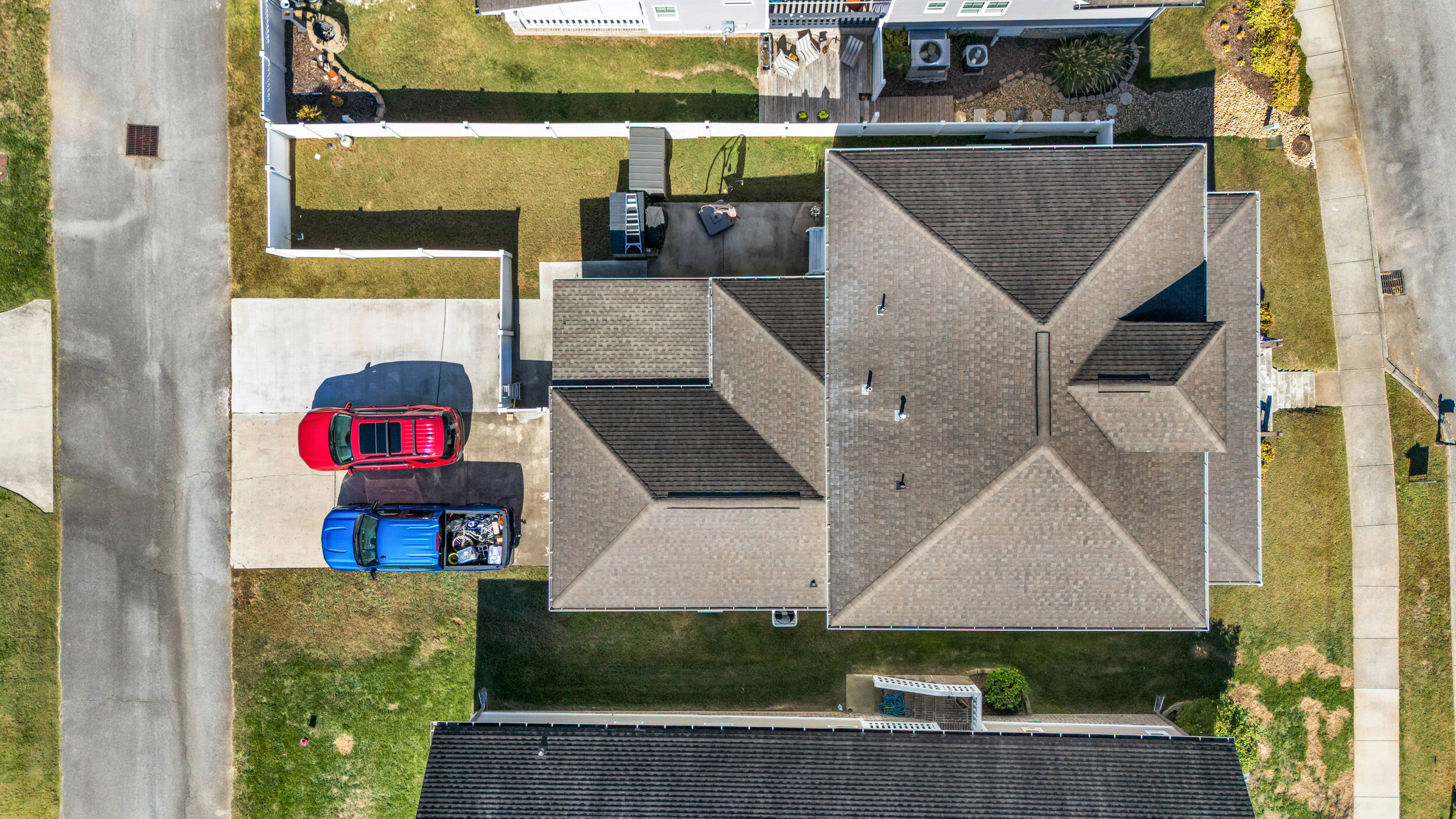 9564 Rookwood Circle