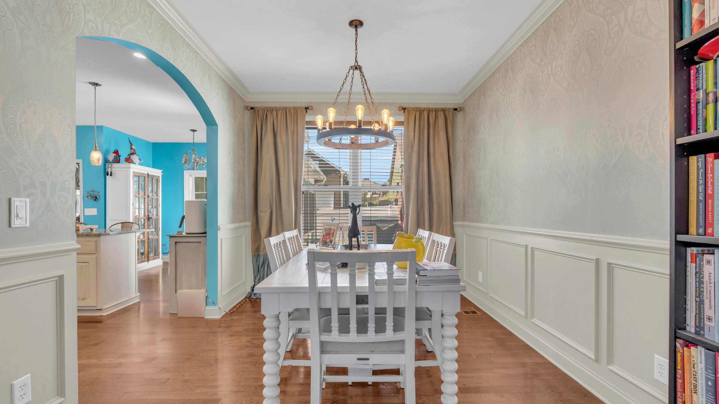 9564 Rookwood Circle