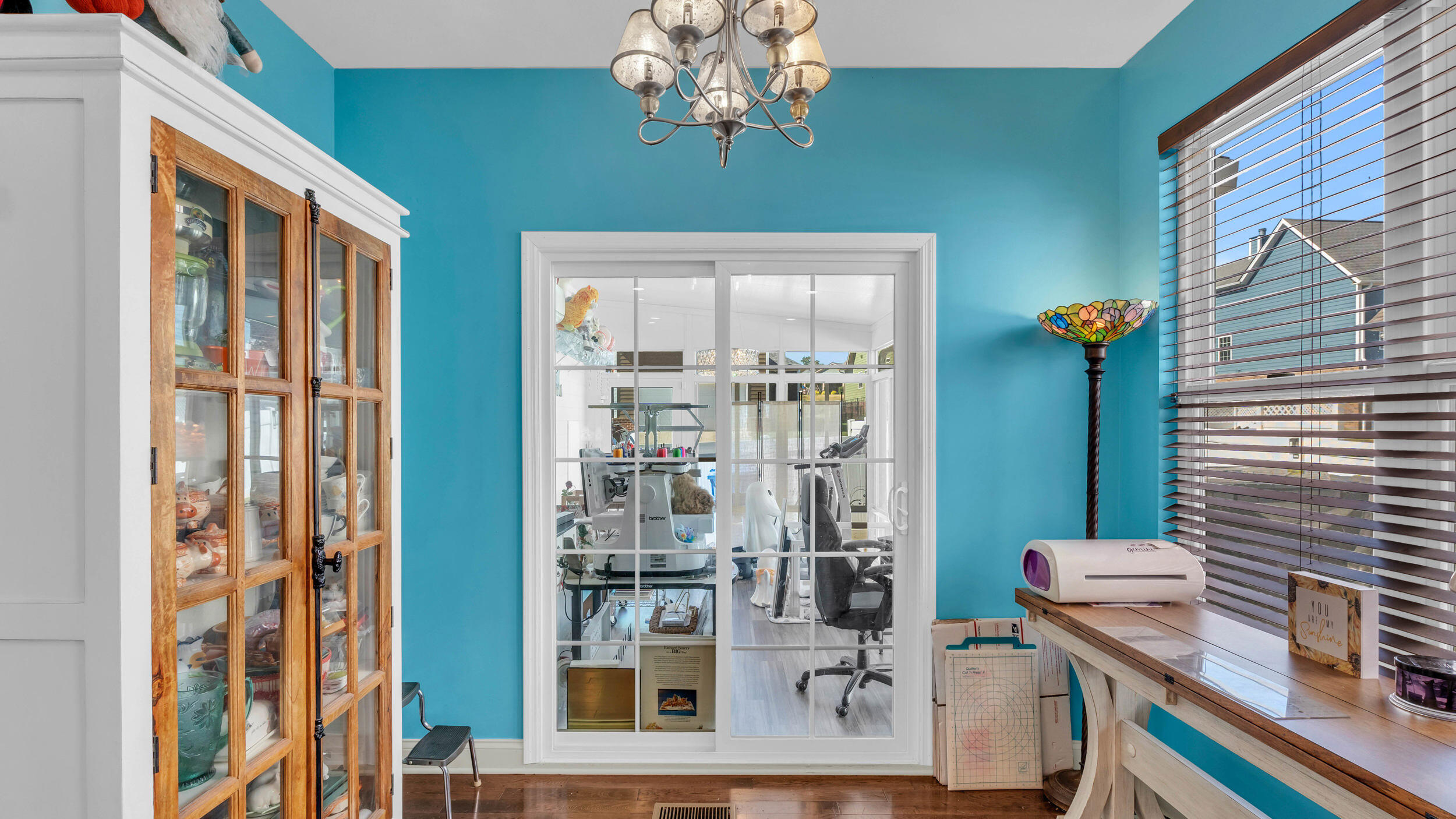 9564 Rookwood Circle