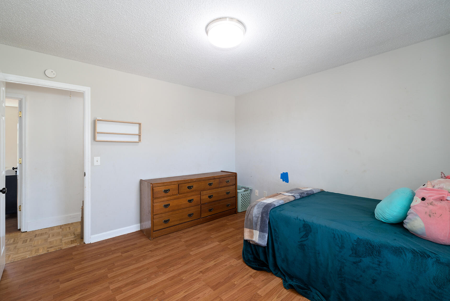 7612 Walnut Hills Drive