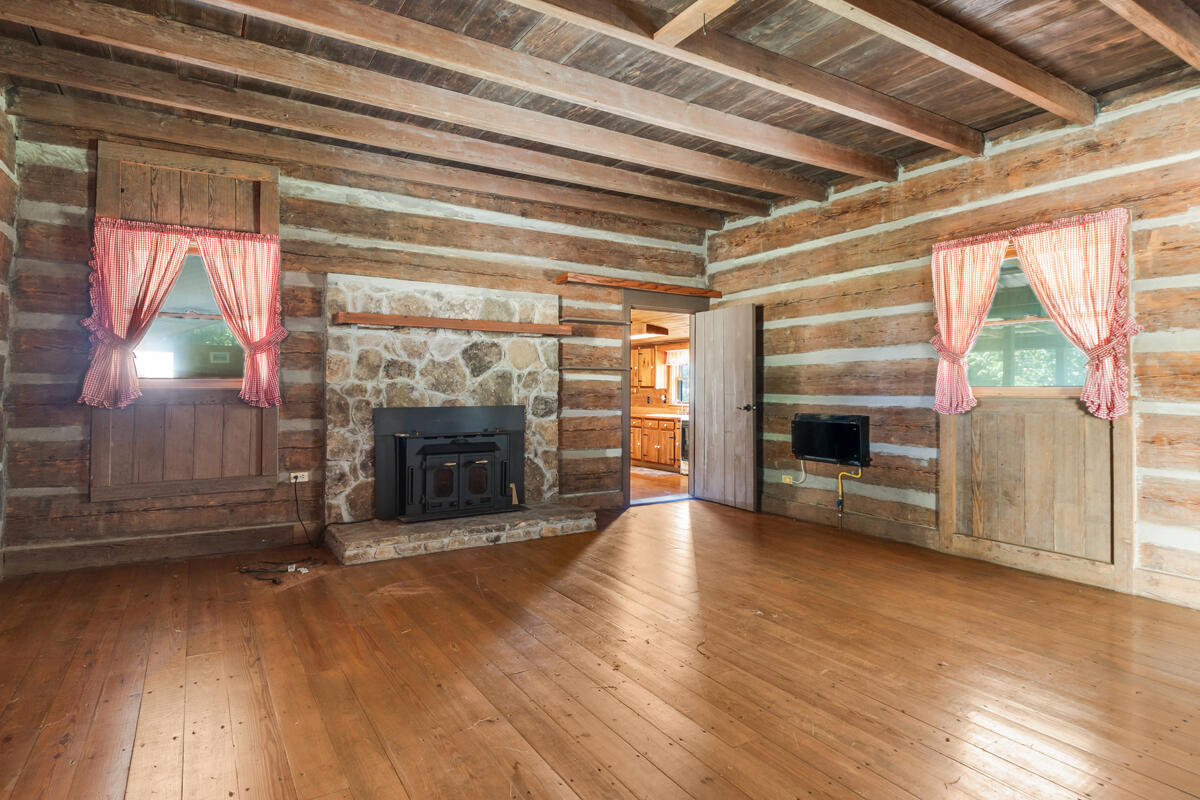 1471 New Hope Church Road, Tunnel Hill