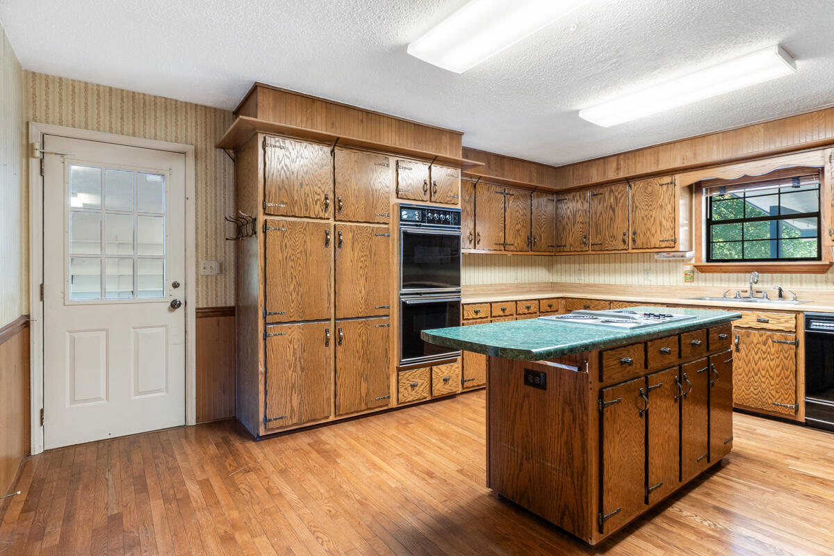 1471 New Hope Church Road, Tunnel Hill