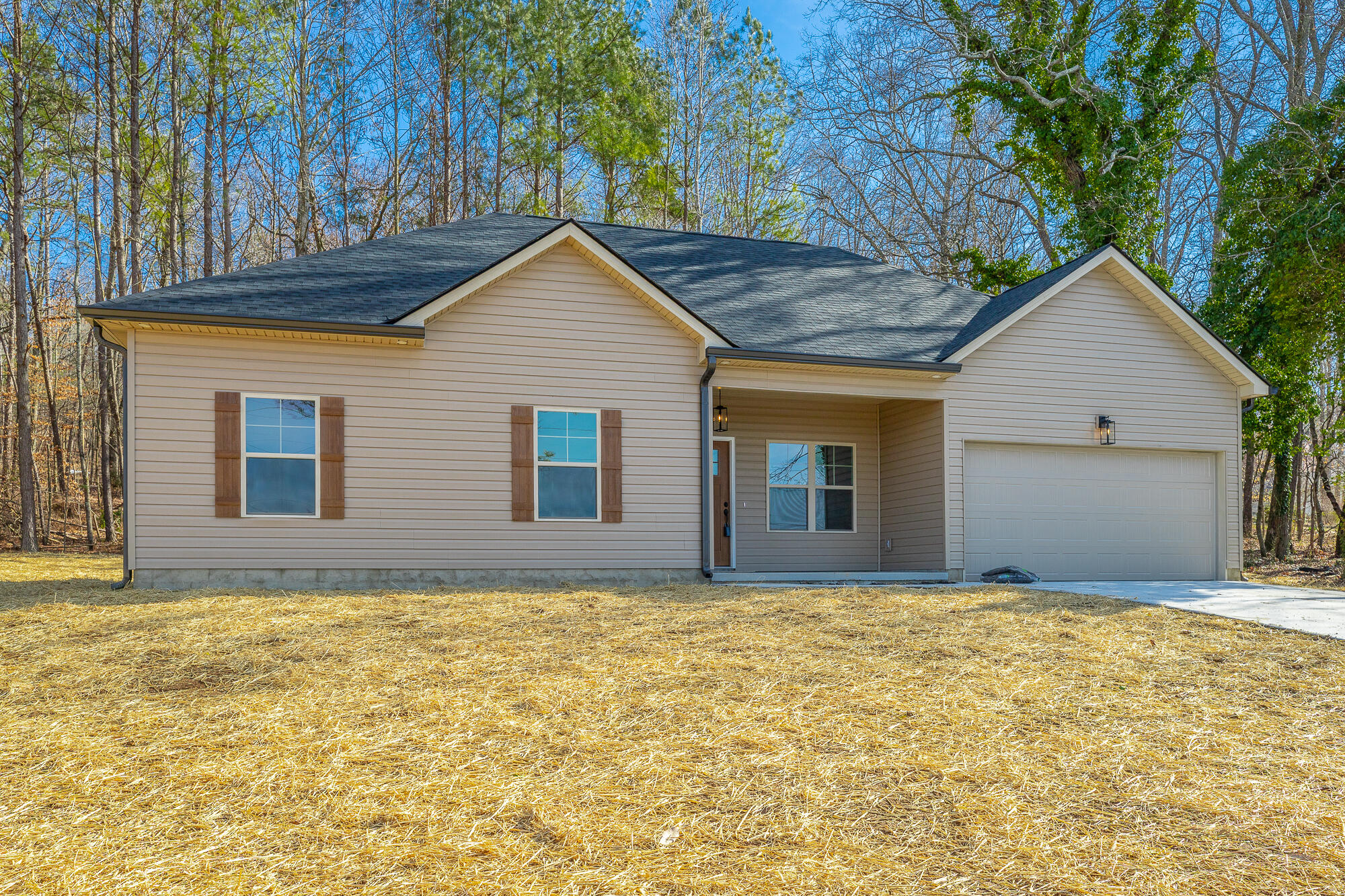 4941 Round Pond Road, LaFayette