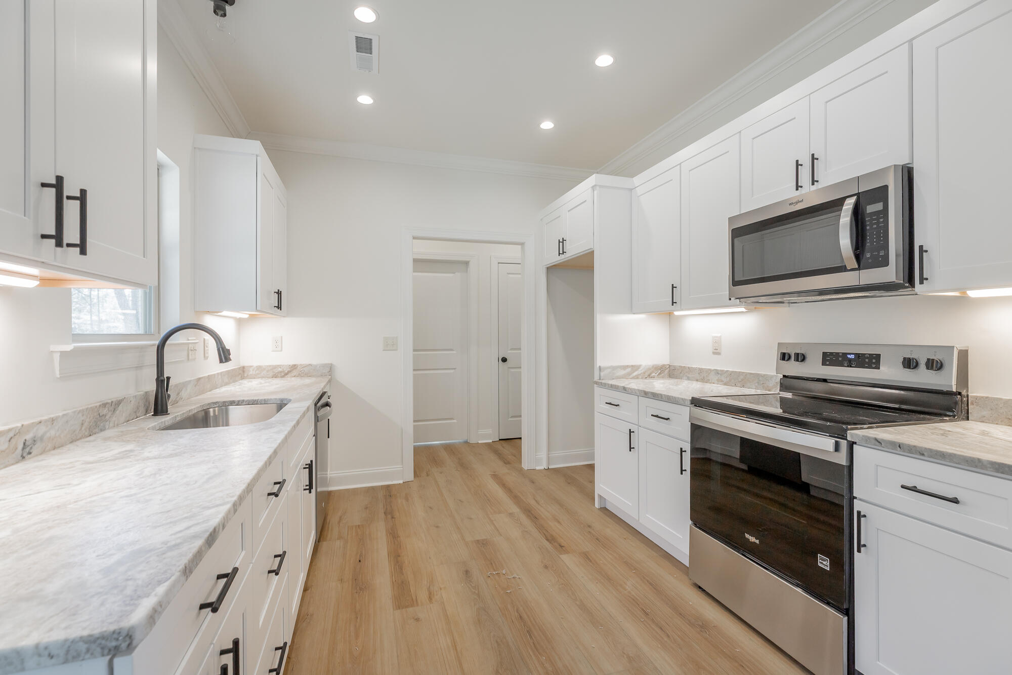 4941 Round Pond Road, LaFayette