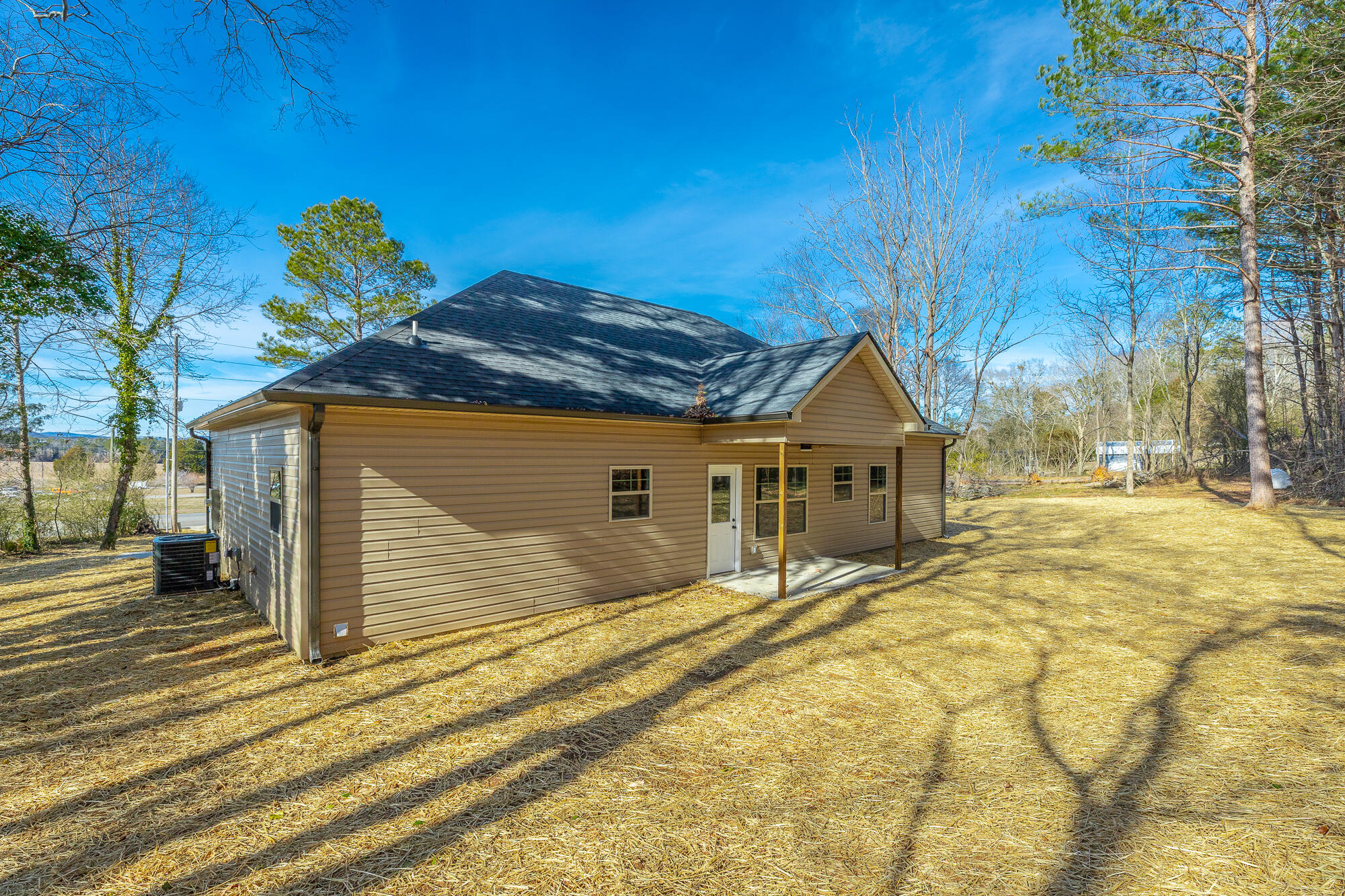 4941 Round Pond Road, LaFayette