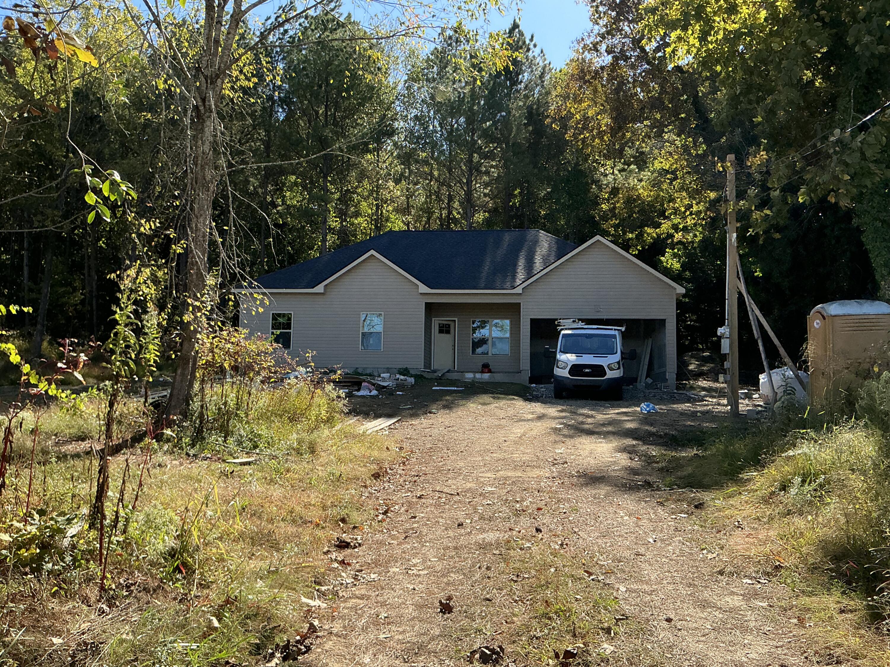 4941 Round Pond Road, LaFayette