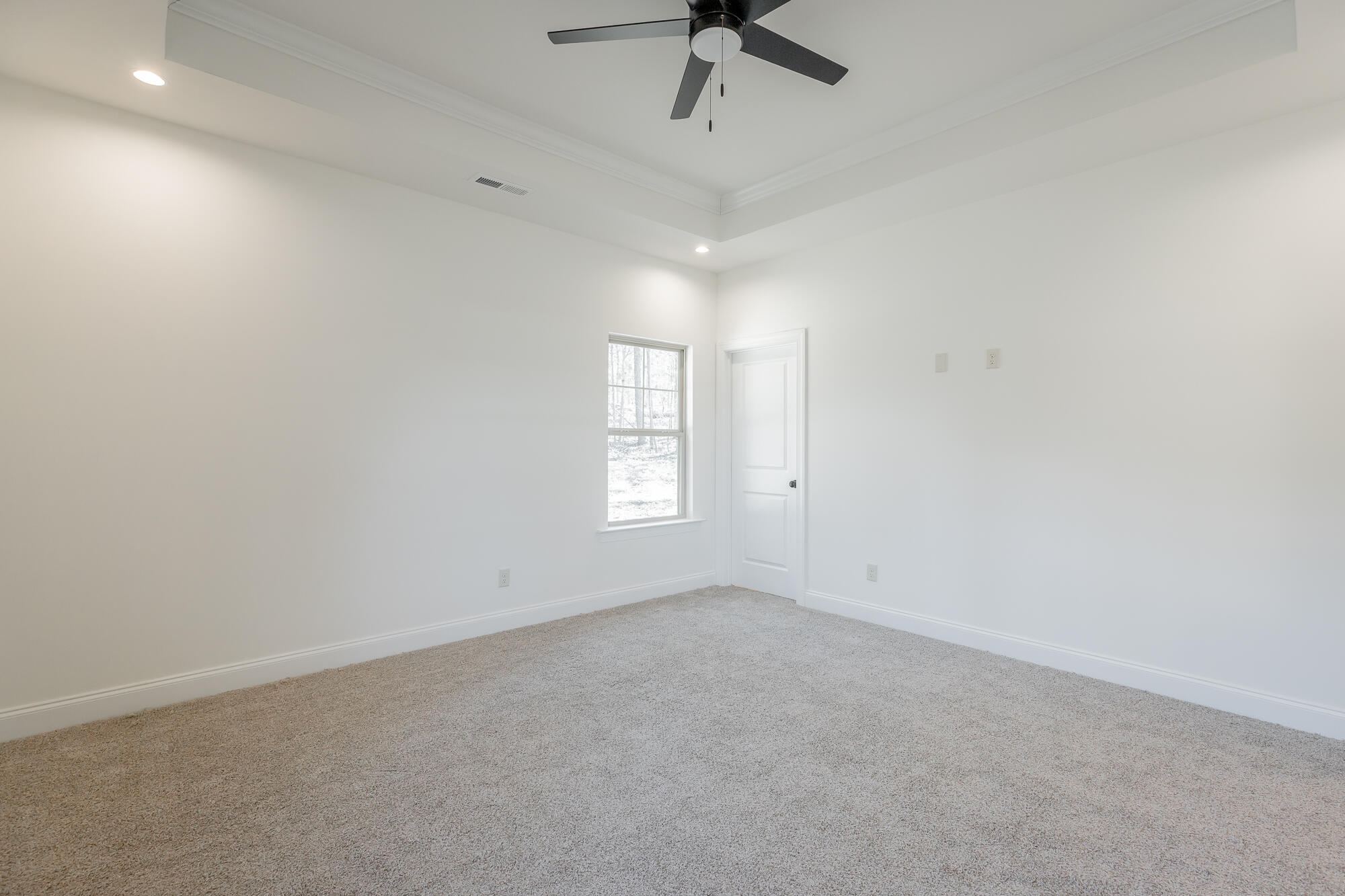 4941 Round Pond Road, LaFayette