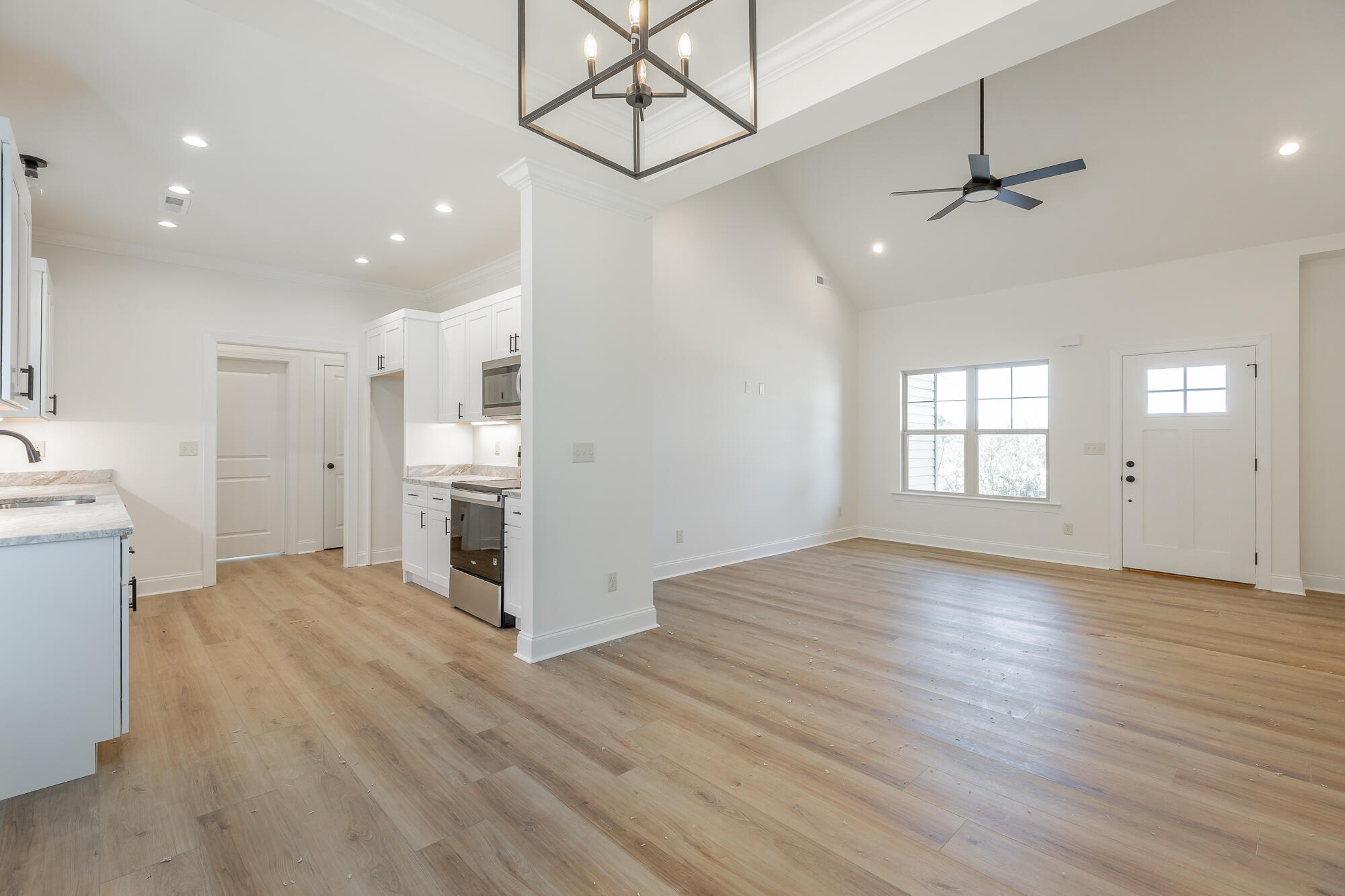 4941 Round Pond Road, LaFayette