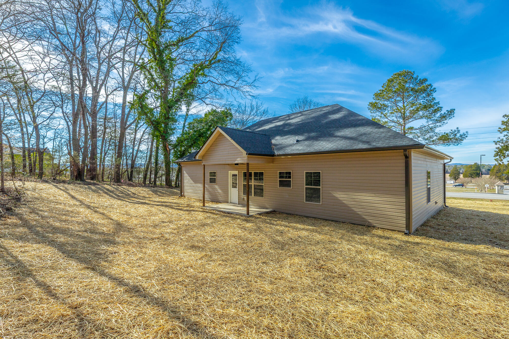 4941 Round Pond Road, LaFayette