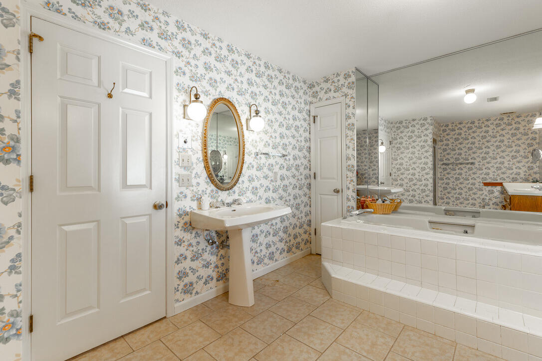 9231 Mountain Shadows Drive, Chattanooga