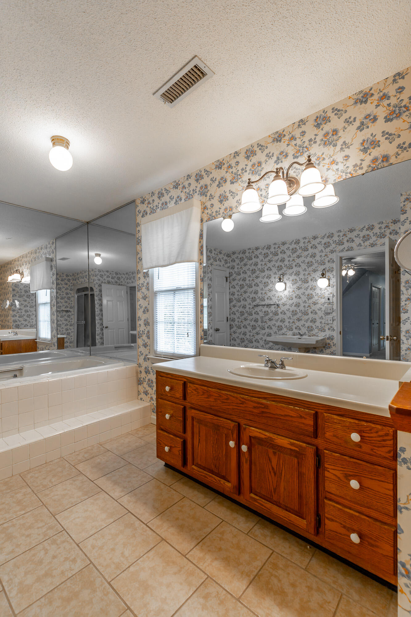 9231 Mountain Shadows Drive, Chattanooga