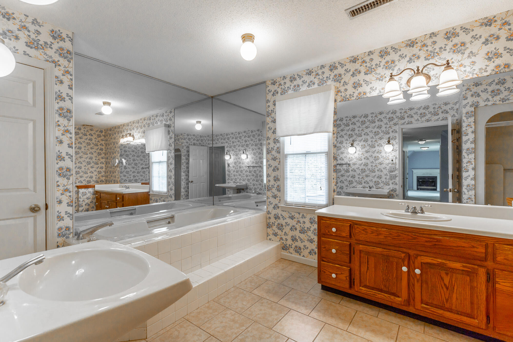 9231 Mountain Shadows Drive, Chattanooga