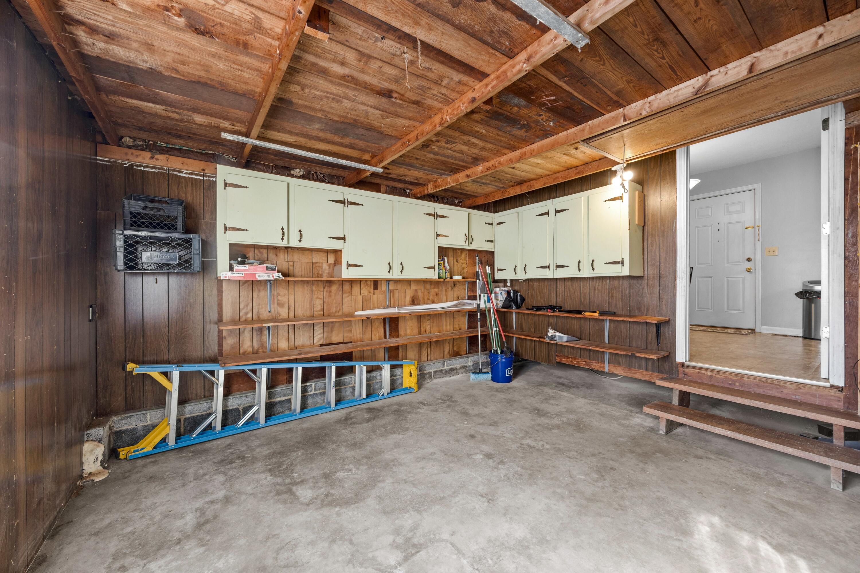 1422 Cloverdale Circle