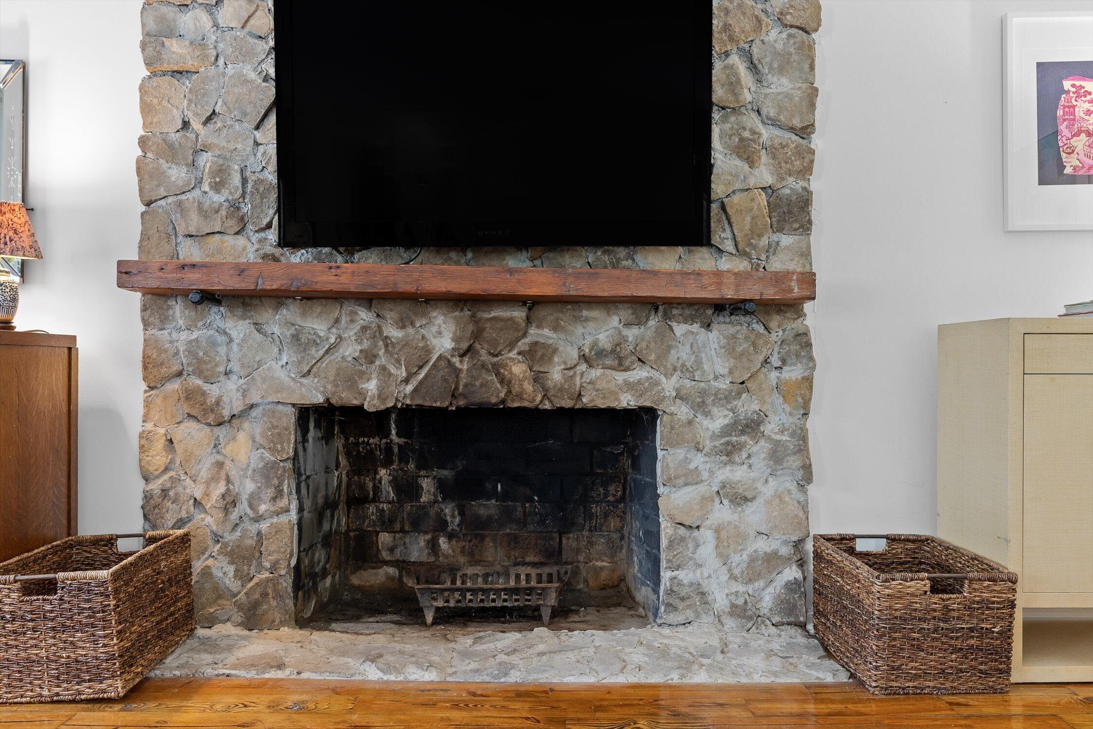 1211 Cinderella Road