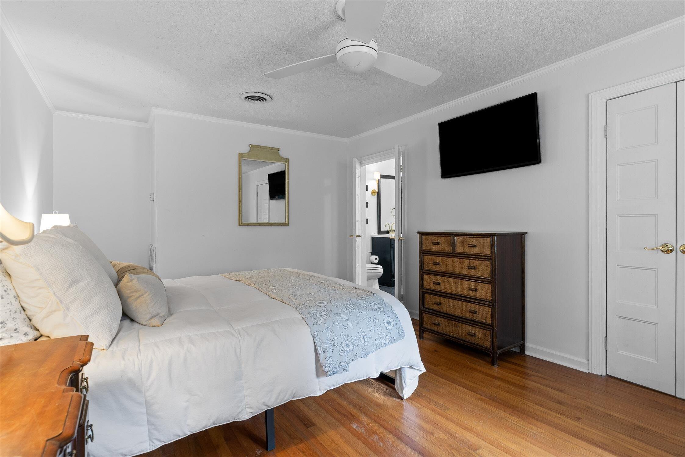 1211 Cinderella Road