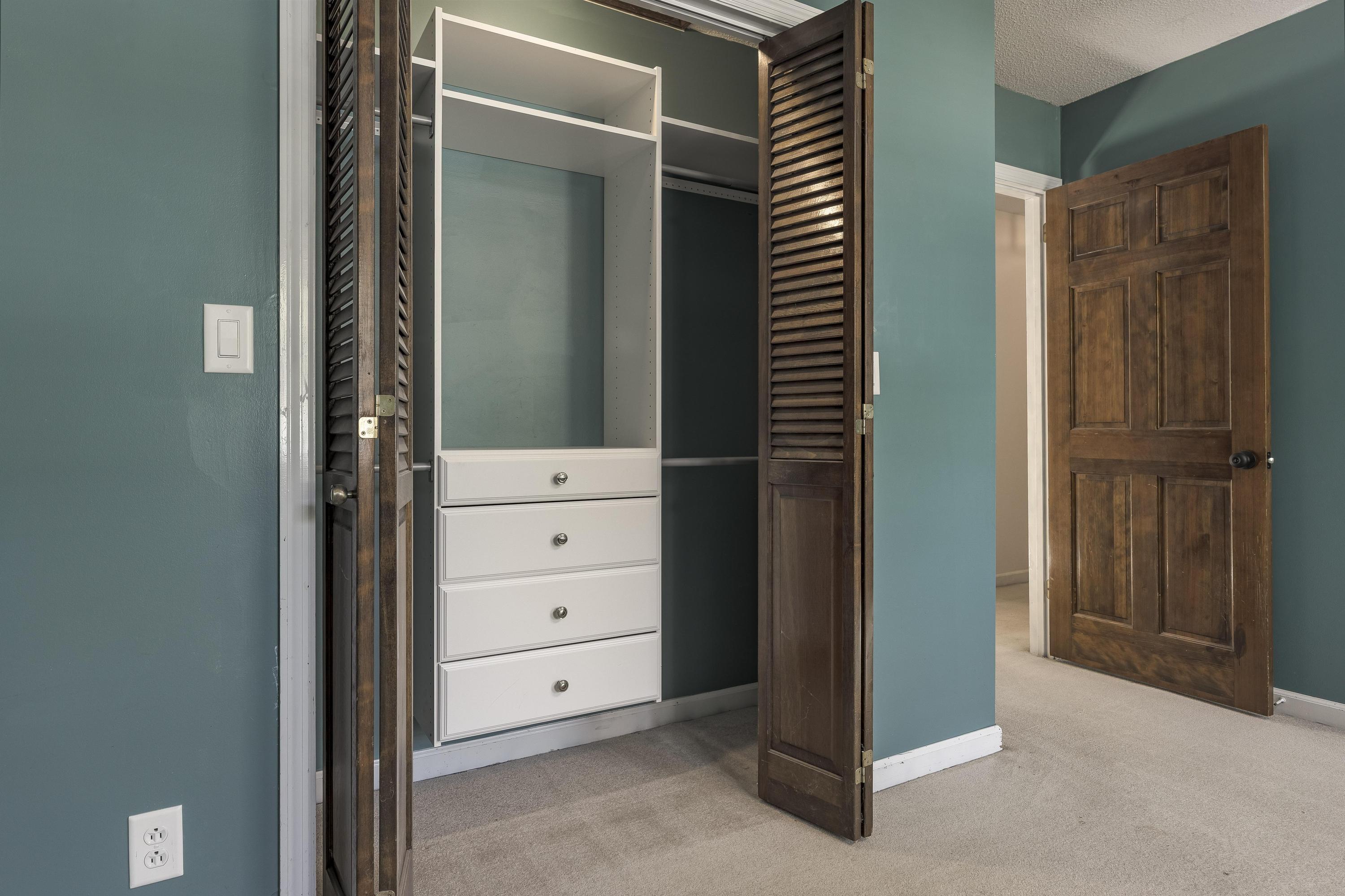 2004 Revolutionary Lane, Hixson