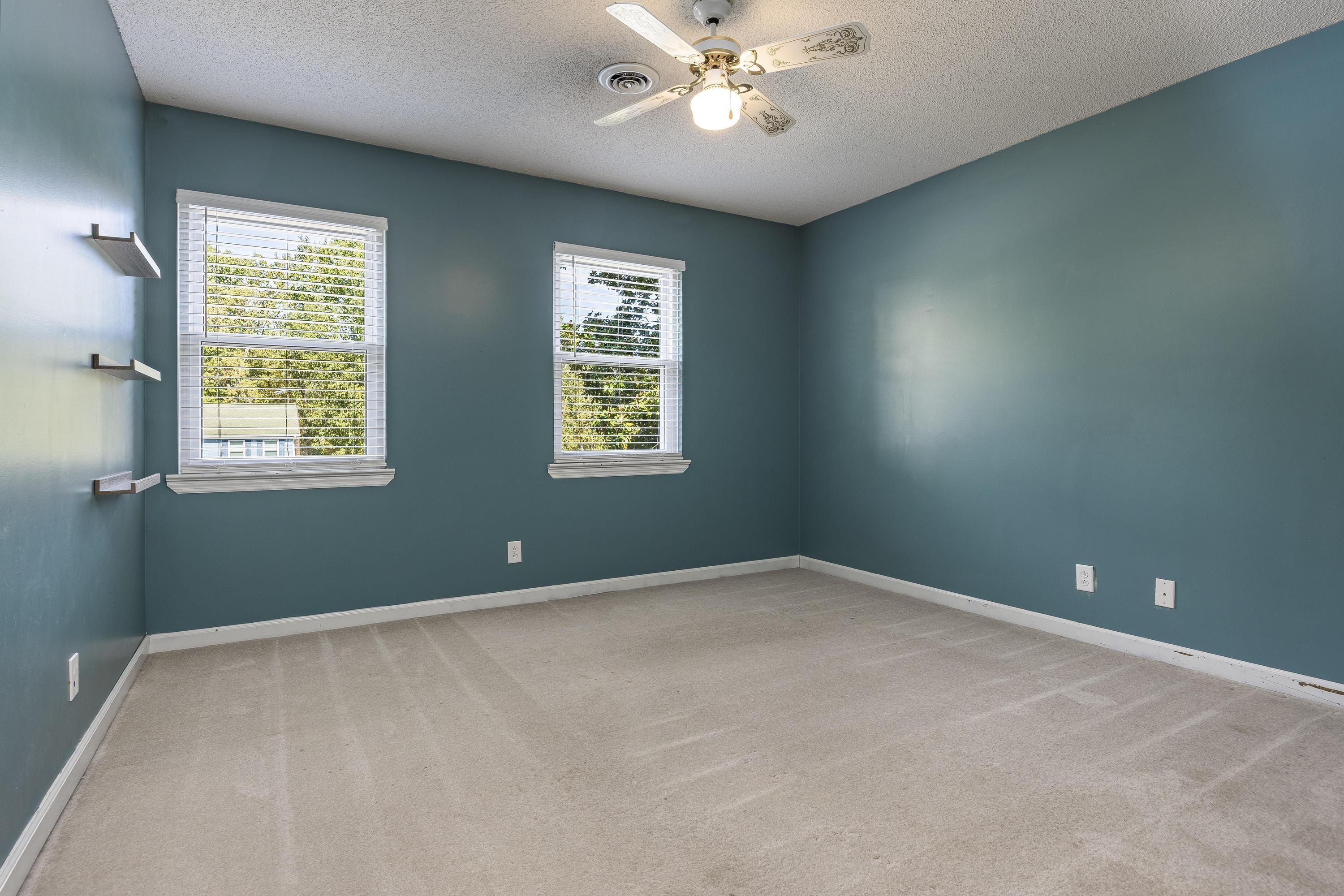 2004 Revolutionary Lane, Hixson