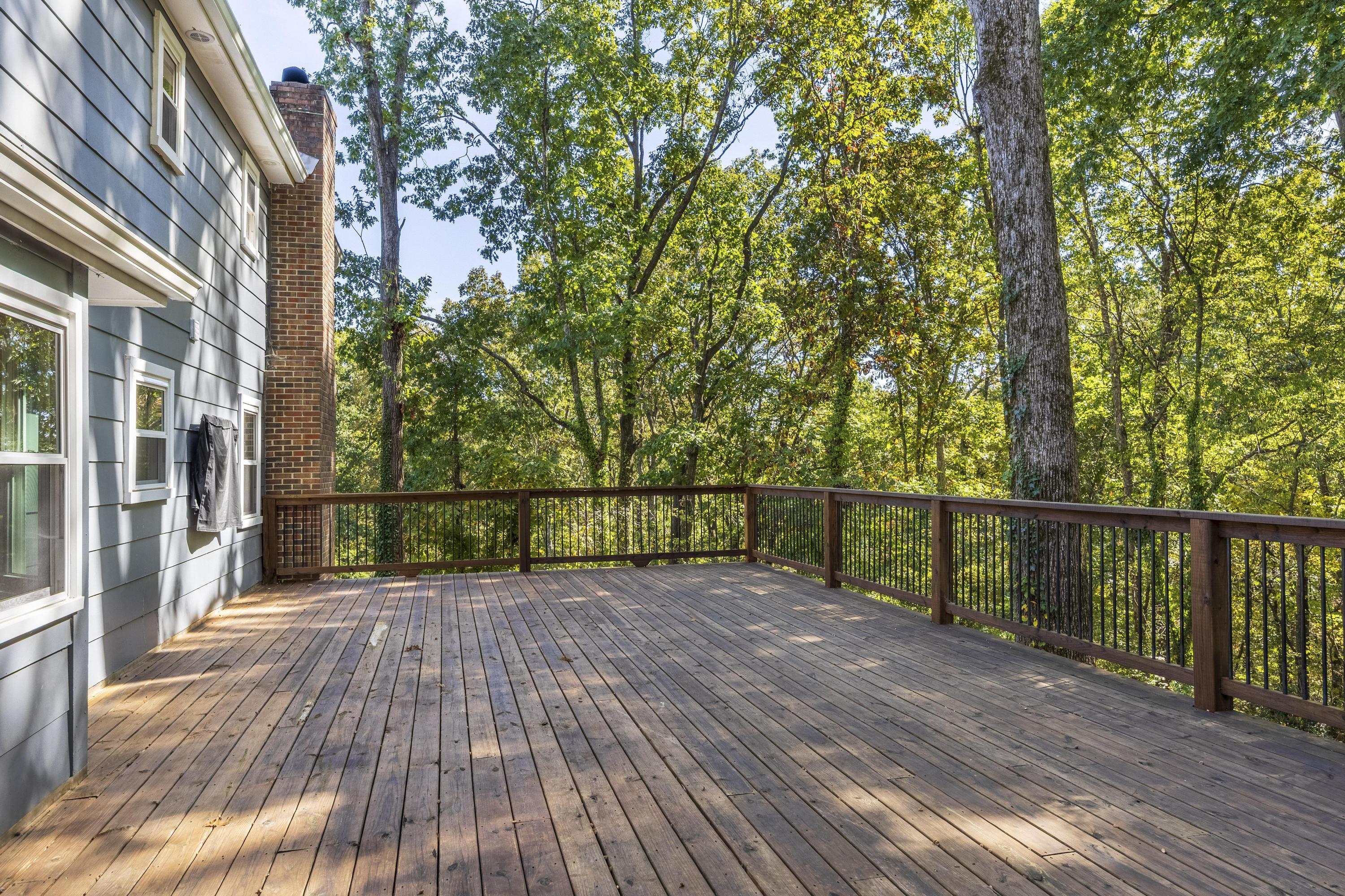 2004 Revolutionary Lane, Hixson