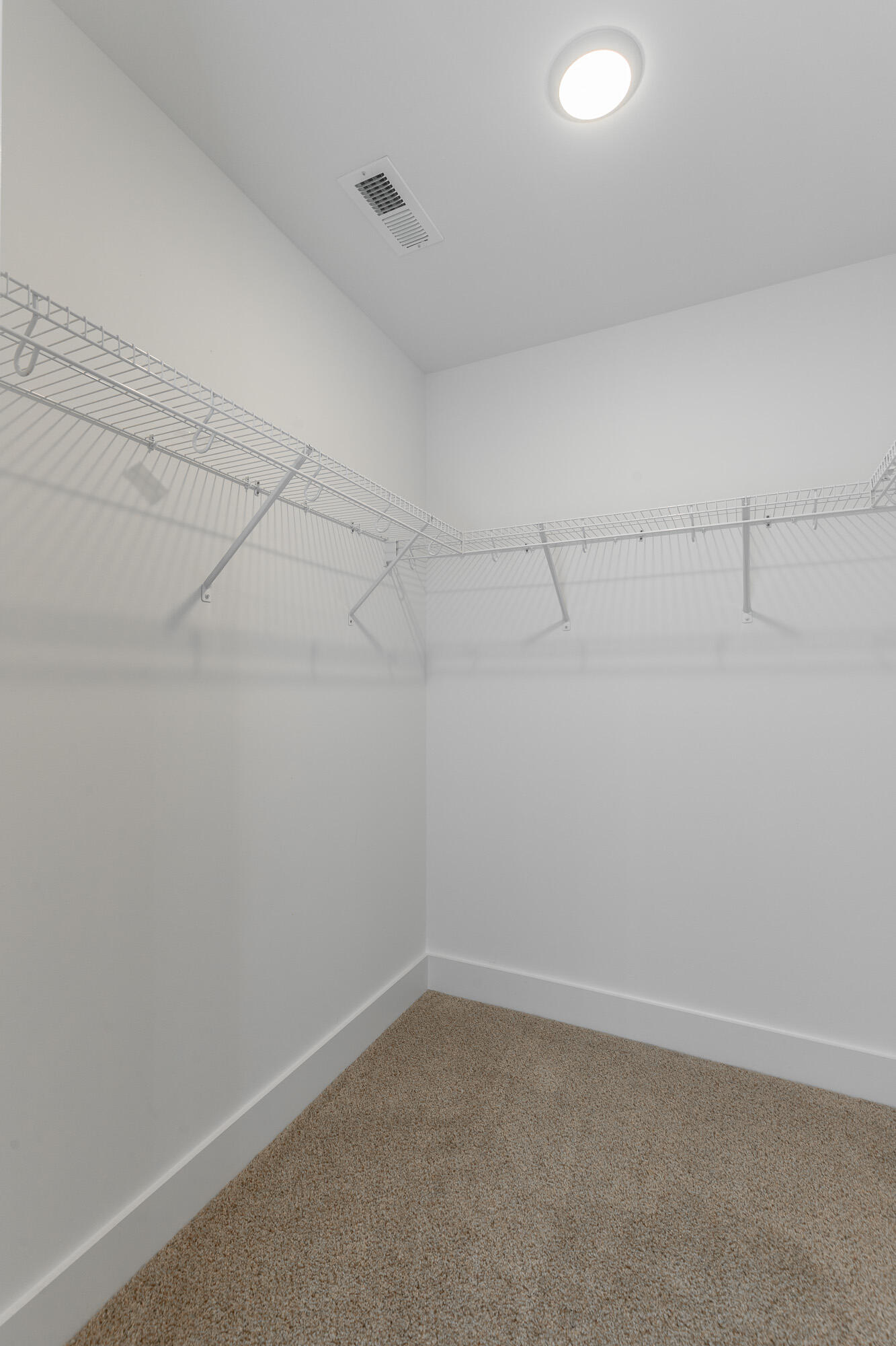 859 Live Oak Road, Ringgold