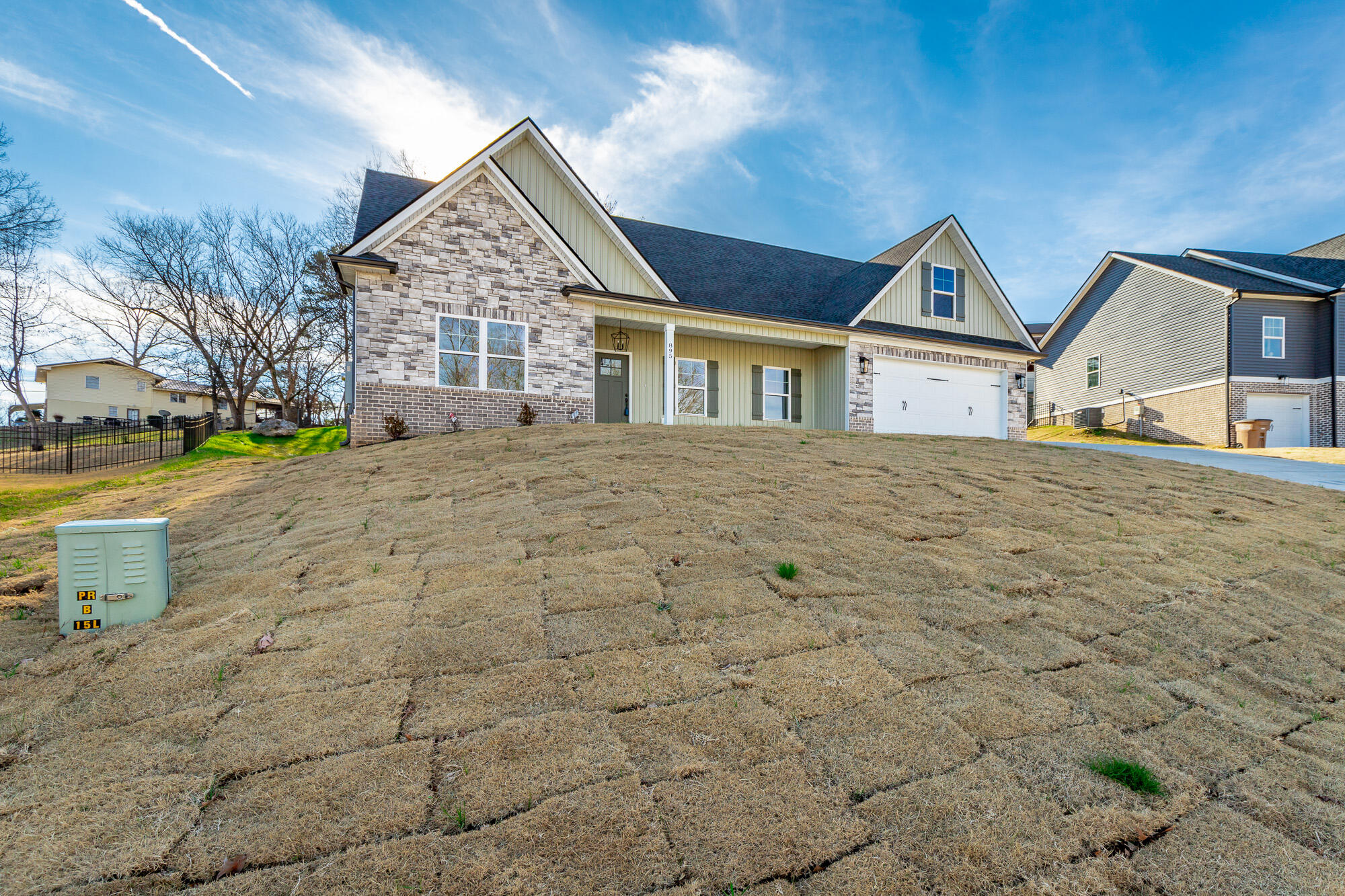 859 Live Oak Road, Ringgold