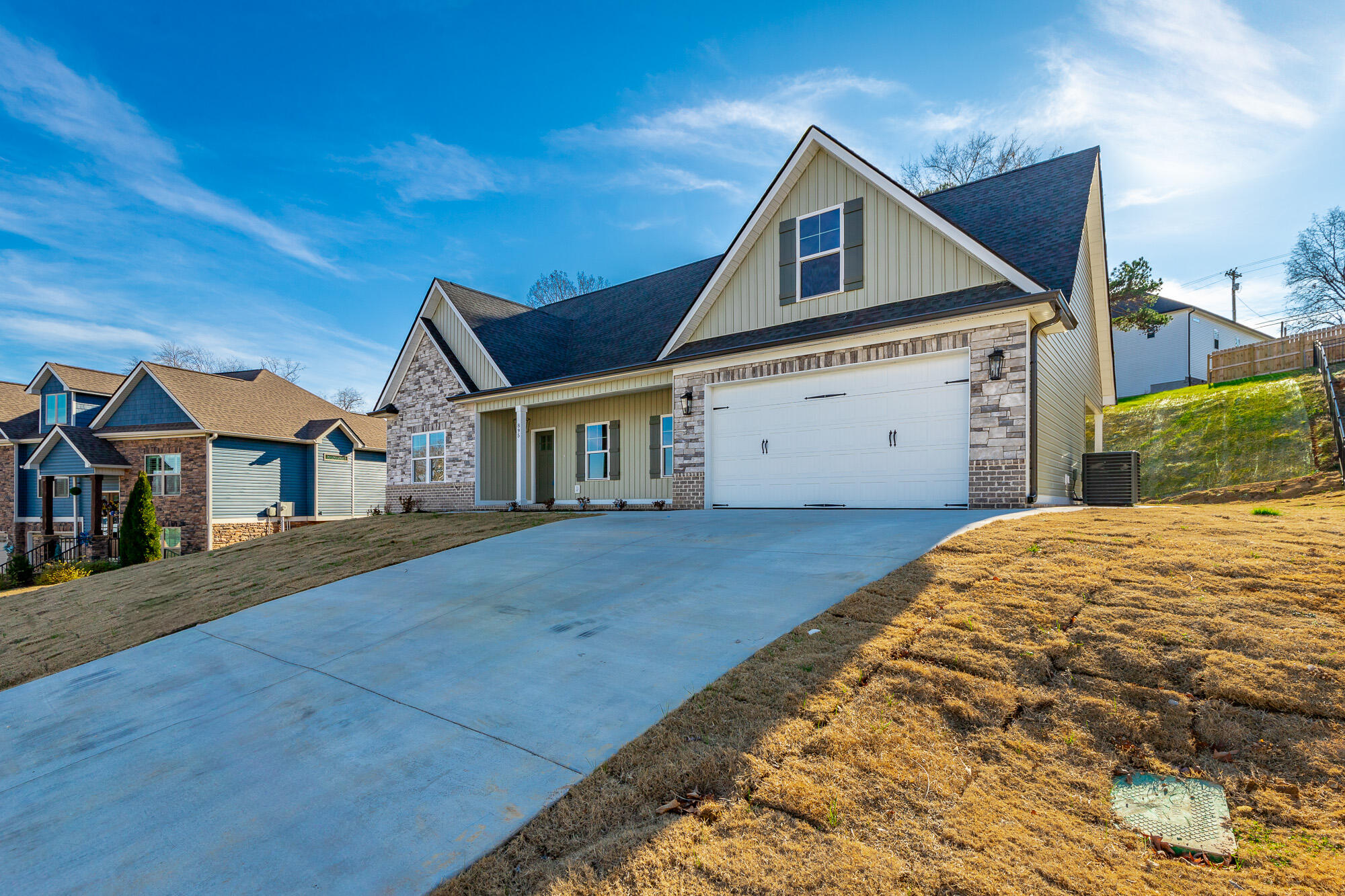 859 Live Oak Road, Ringgold