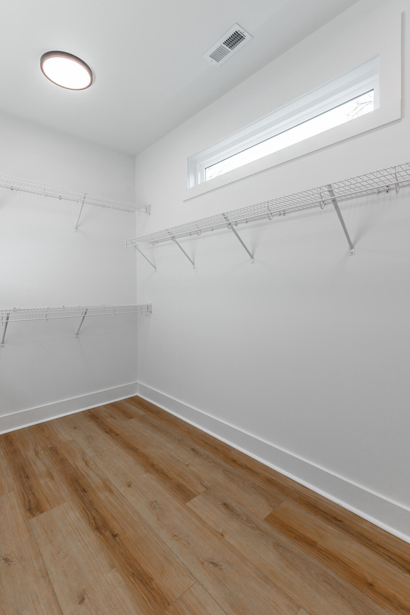 859 Live Oak Road, Ringgold