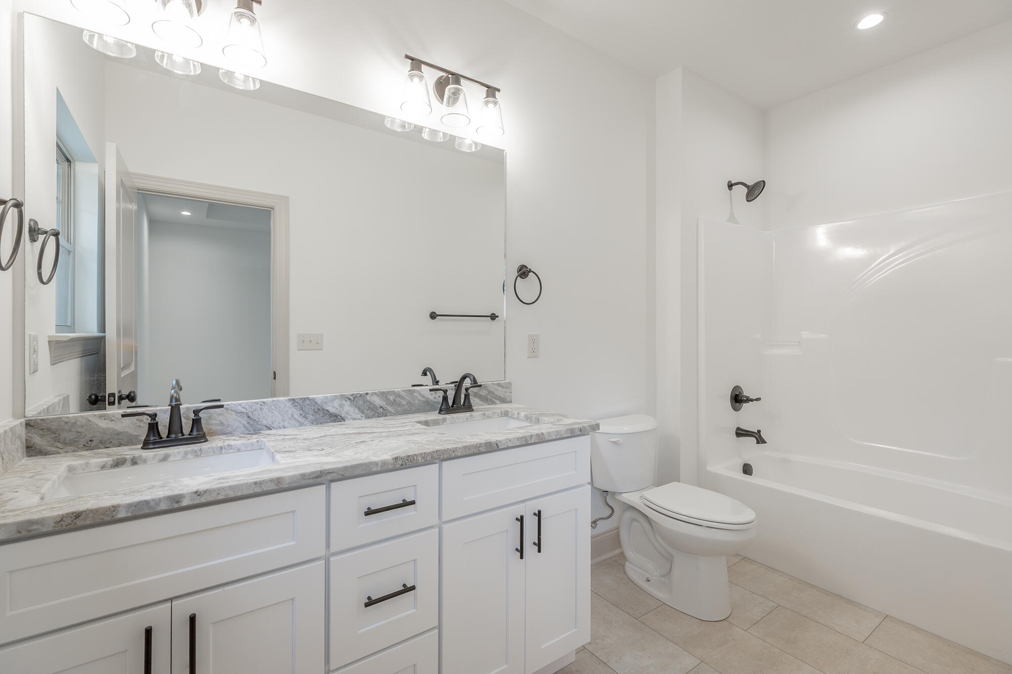 206 Wheeler Avenue, Chickamauga