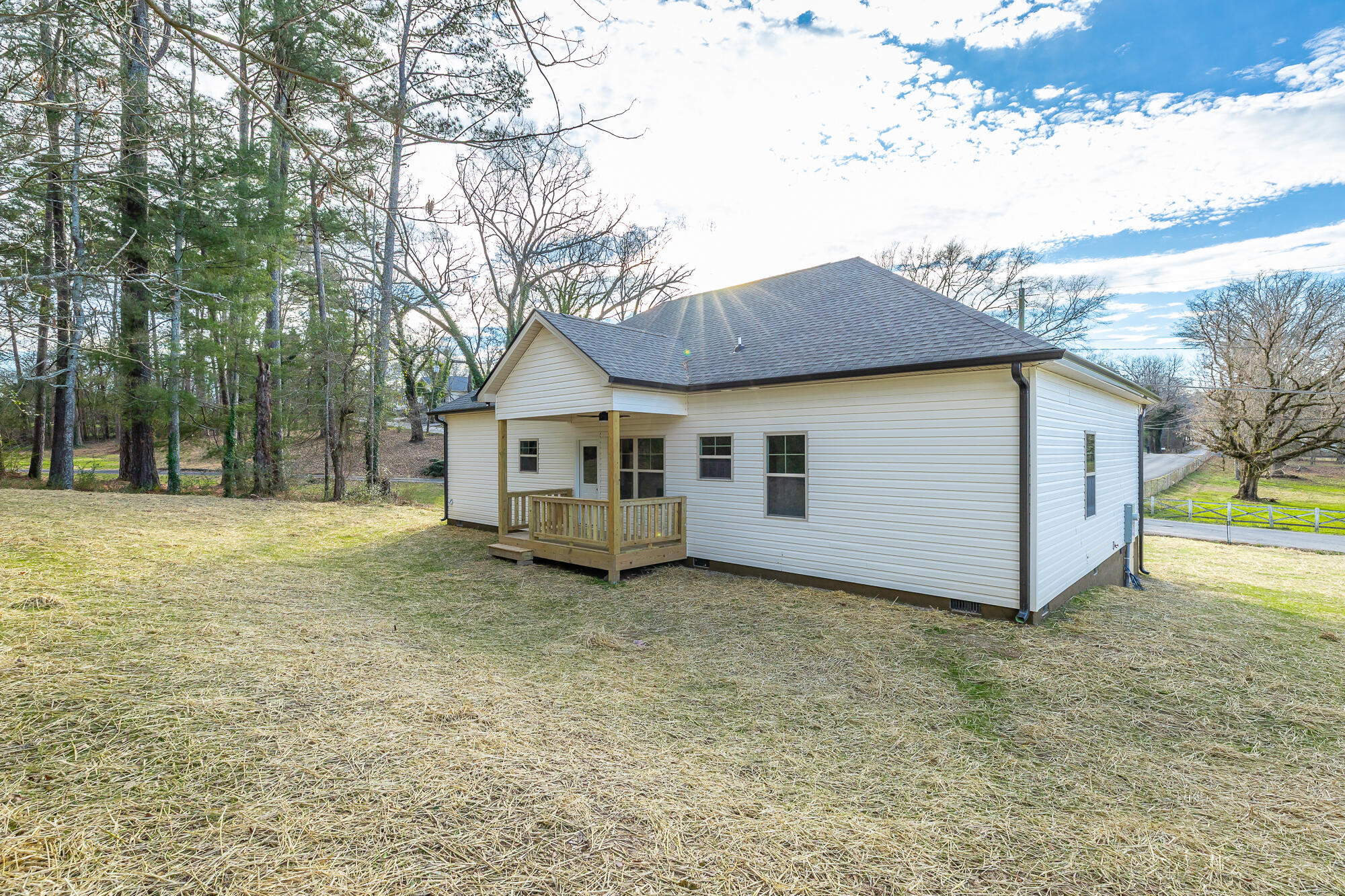 206 Wheeler Avenue, Chickamauga