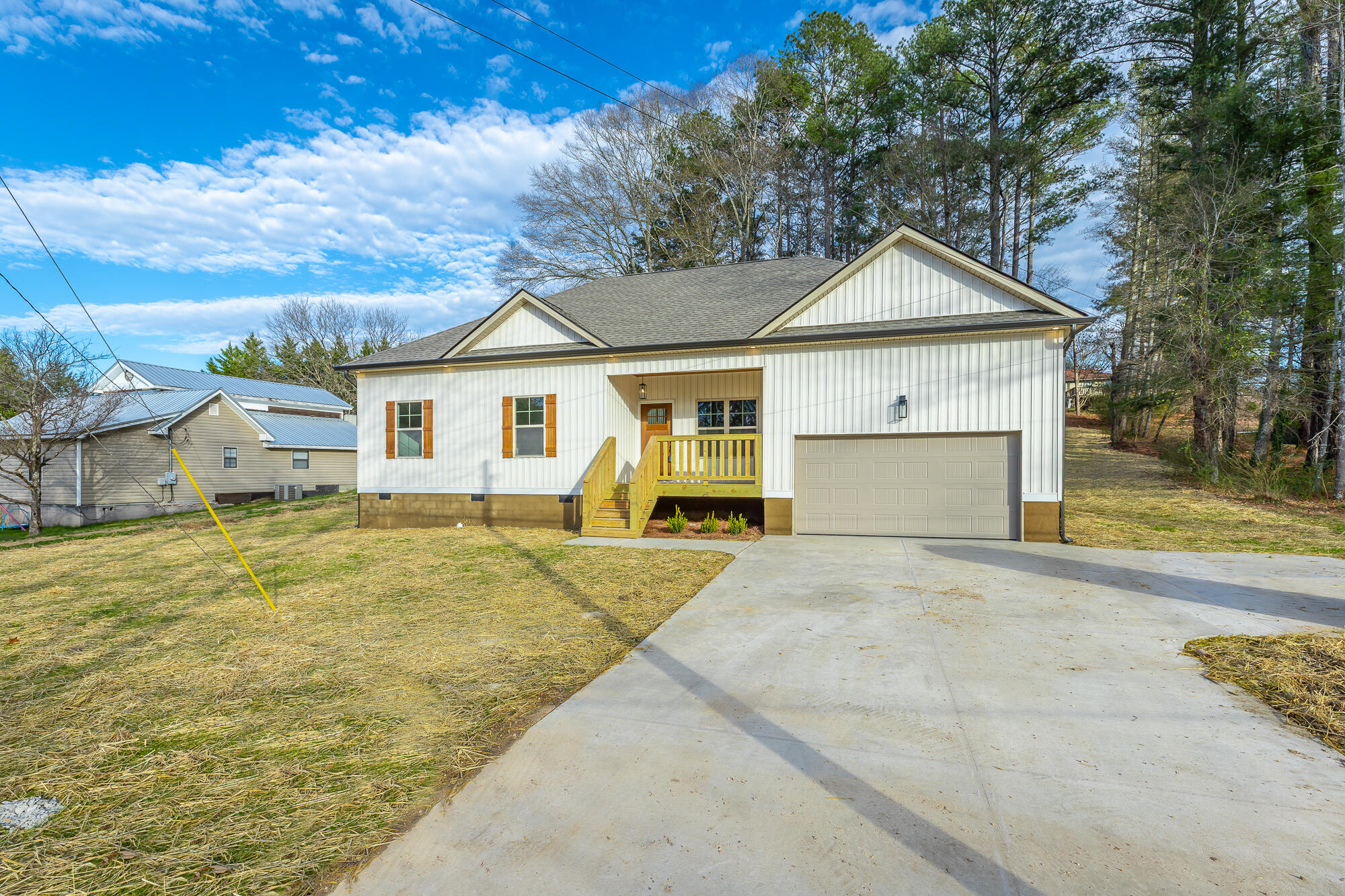 206 Wheeler Avenue, Chickamauga