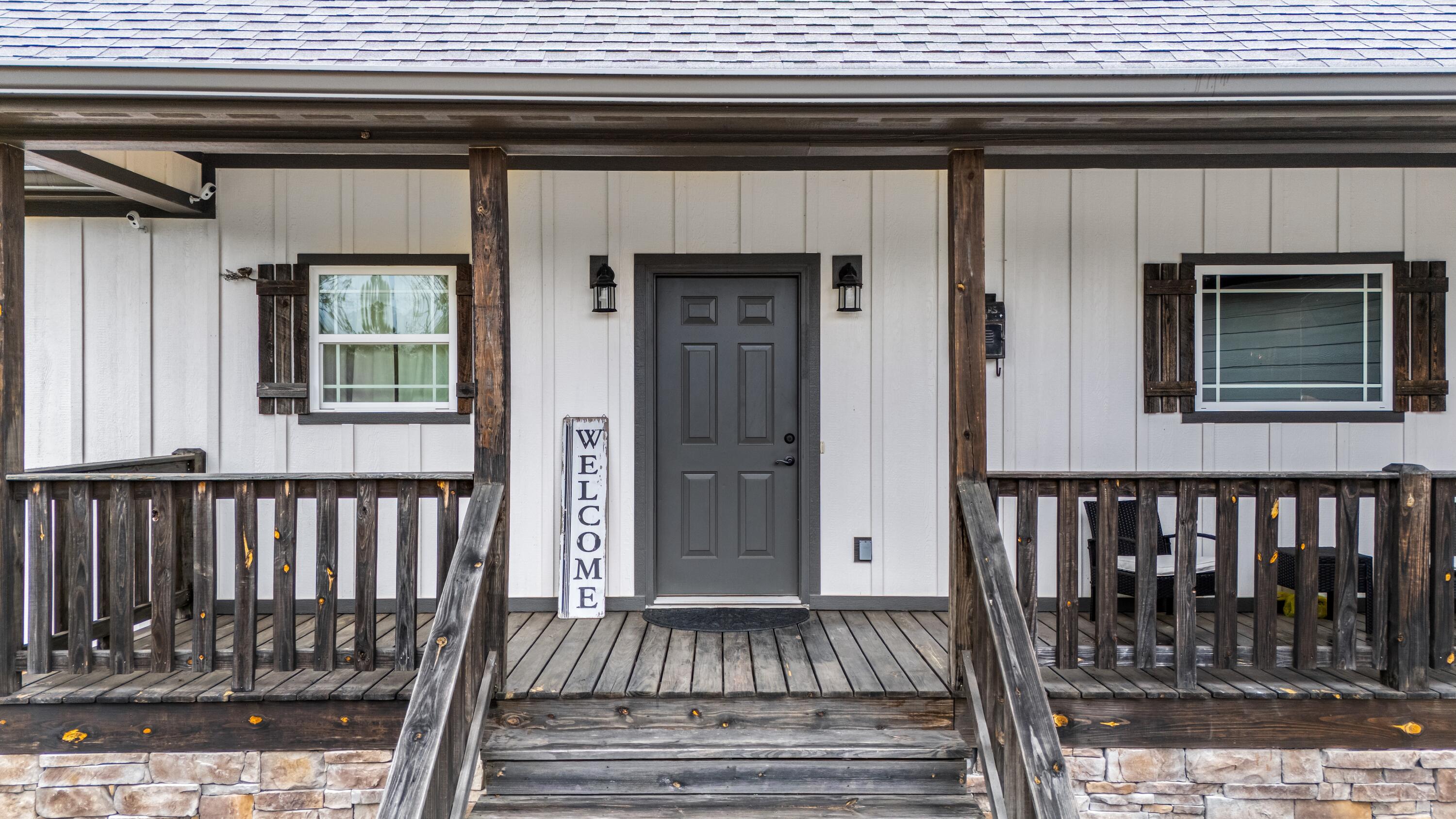 84 Star Way, Chatsworth