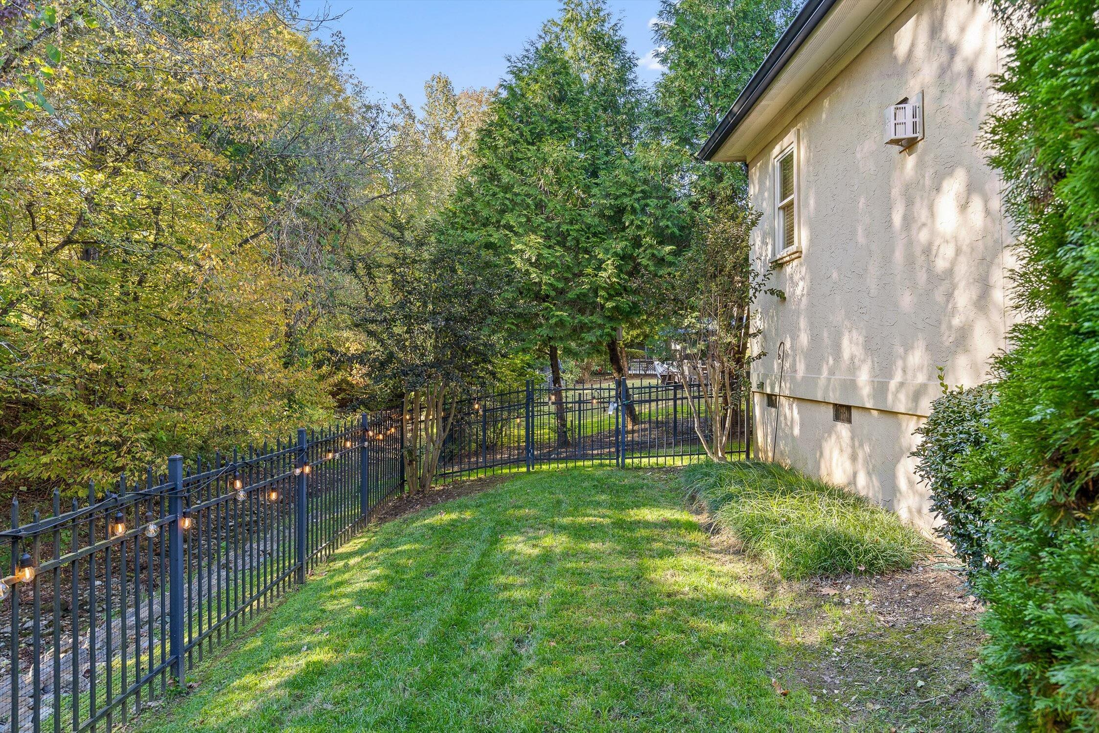 755 Black Creek Drive, Chattanooga