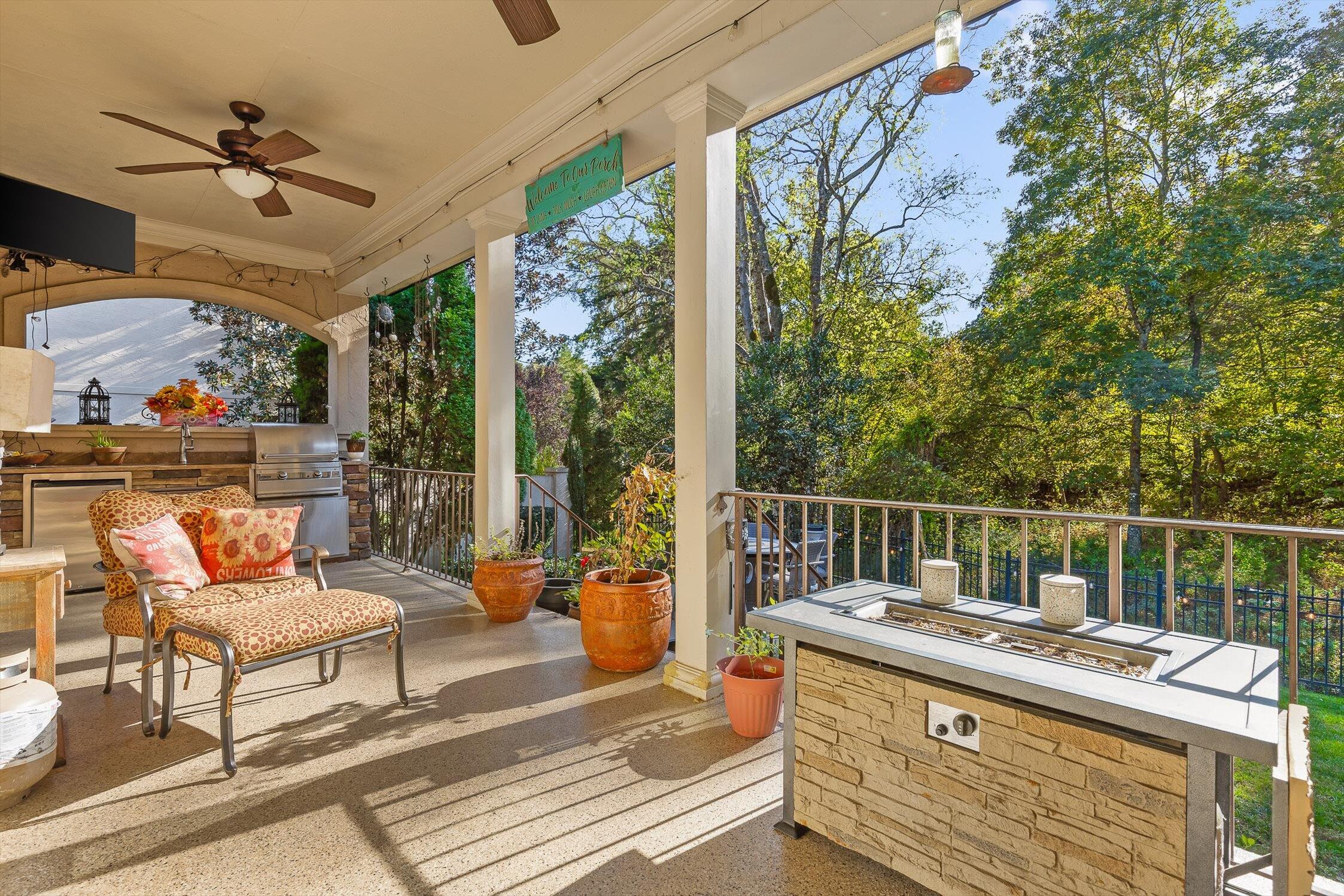 755 Black Creek Drive, Chattanooga