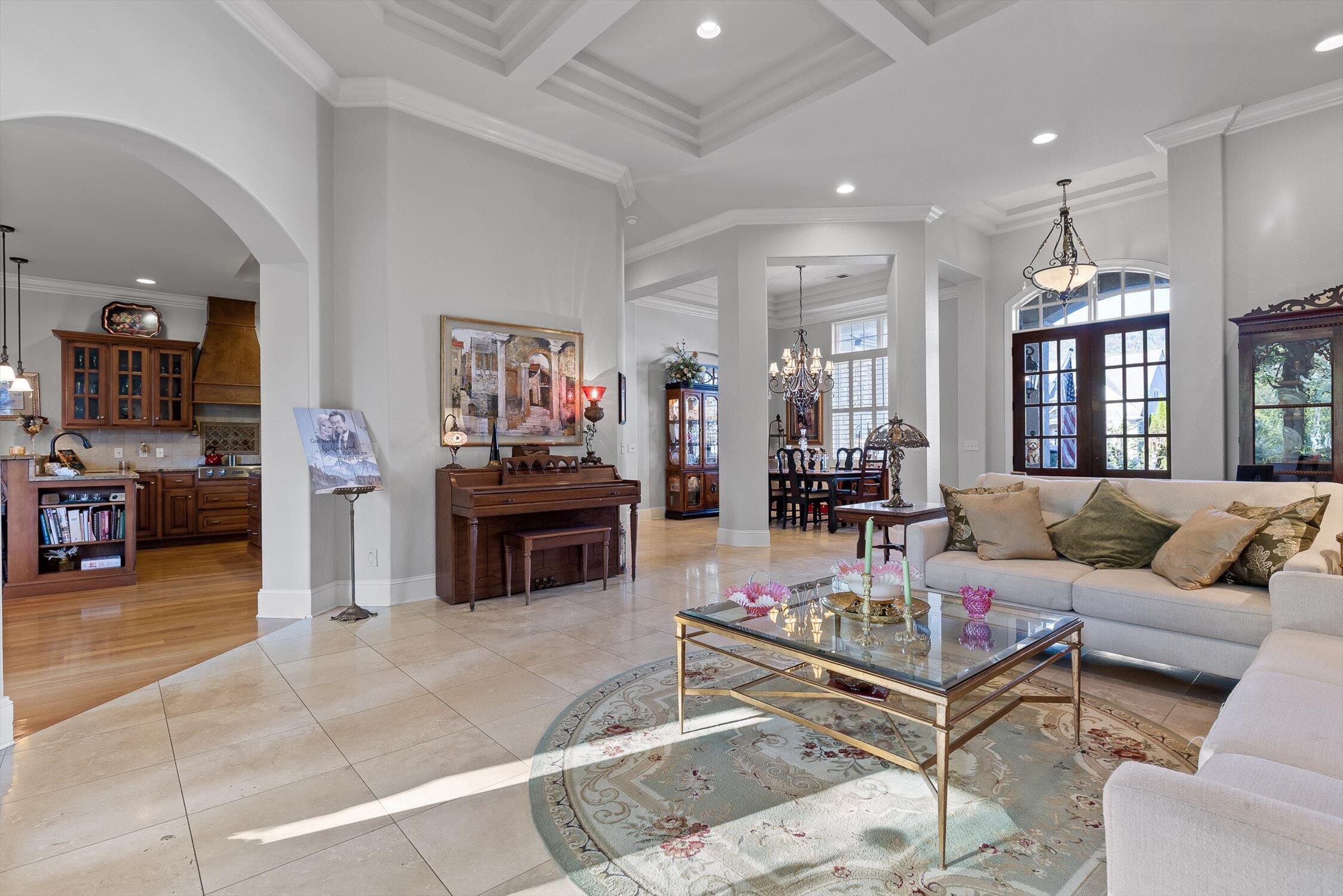 755 Black Creek Drive, Chattanooga