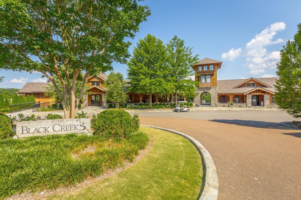 755 Black Creek Drive, Chattanooga