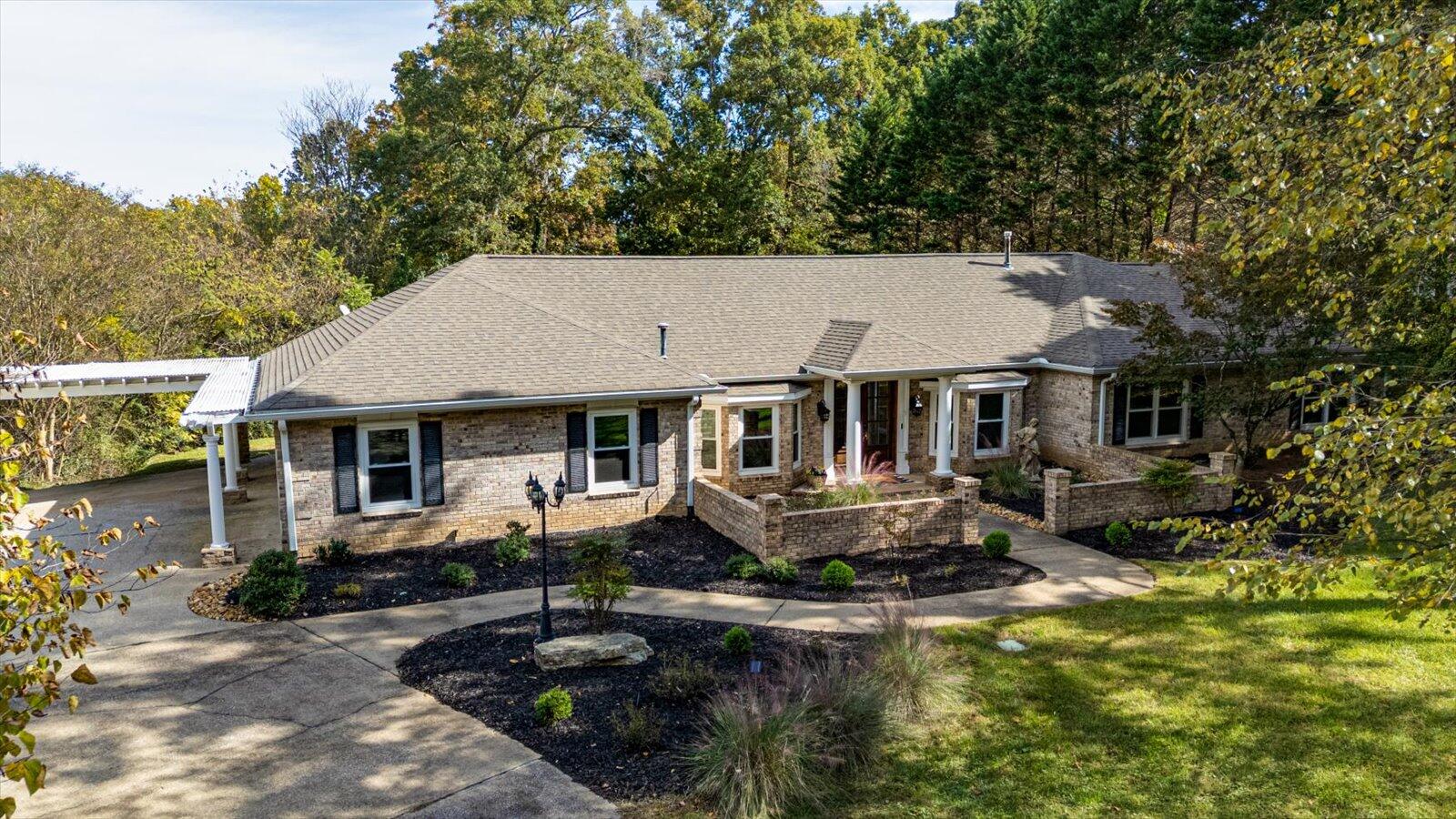 5812 Lake Resort Drive, Hixson