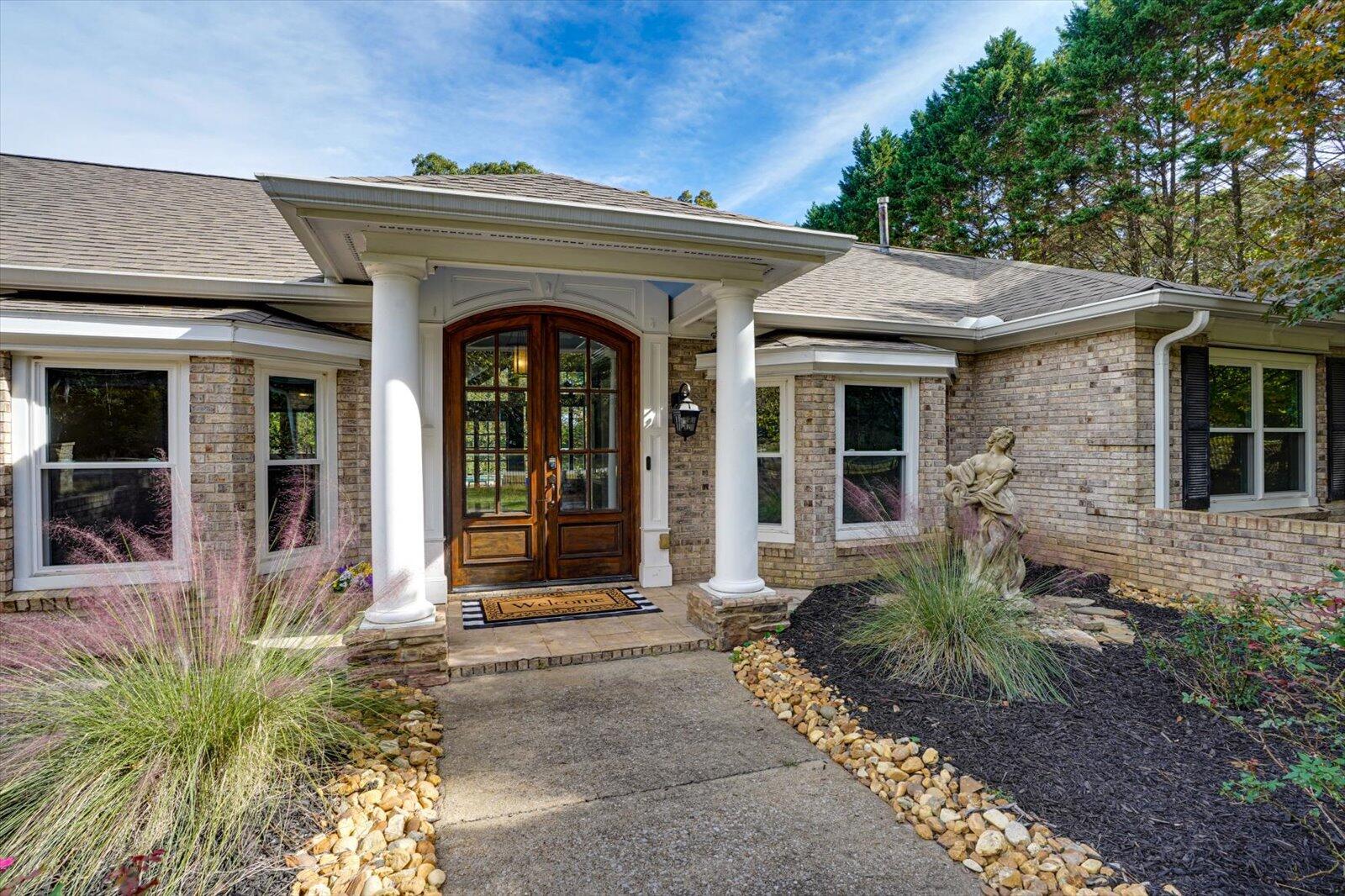 5812 Lake Resort Drive, Hixson