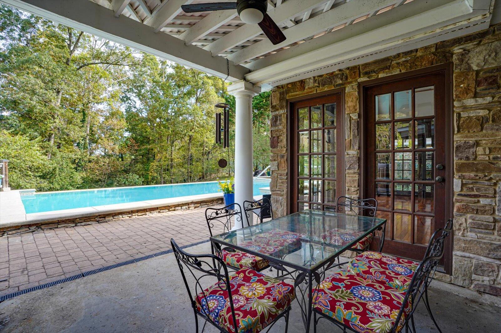 5812 Lake Resort Drive, Hixson