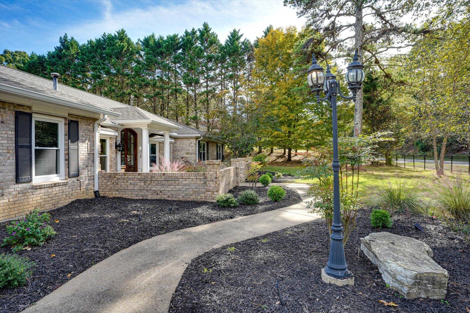 5812 Lake Resort Drive, Hixson