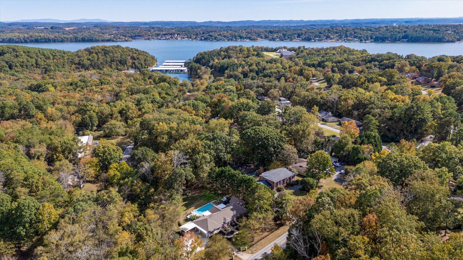 5812 Lake Resort Drive, Hixson