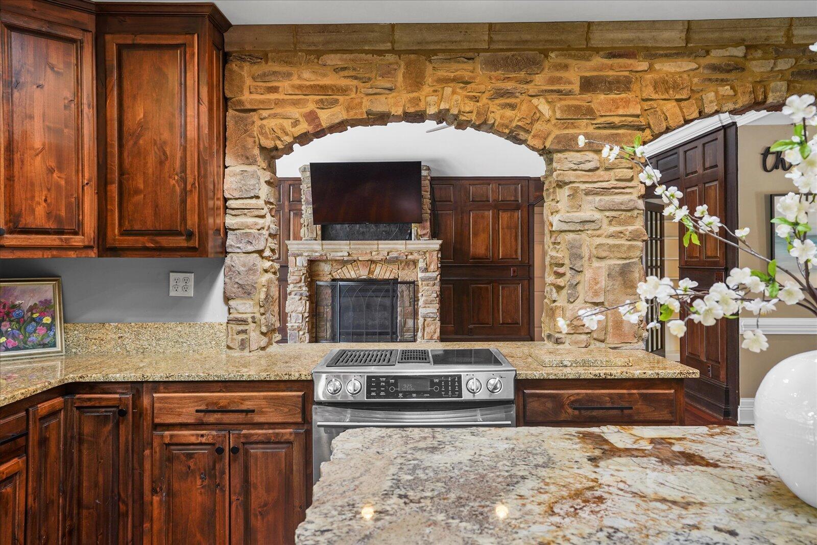5812 Lake Resort Drive, Hixson