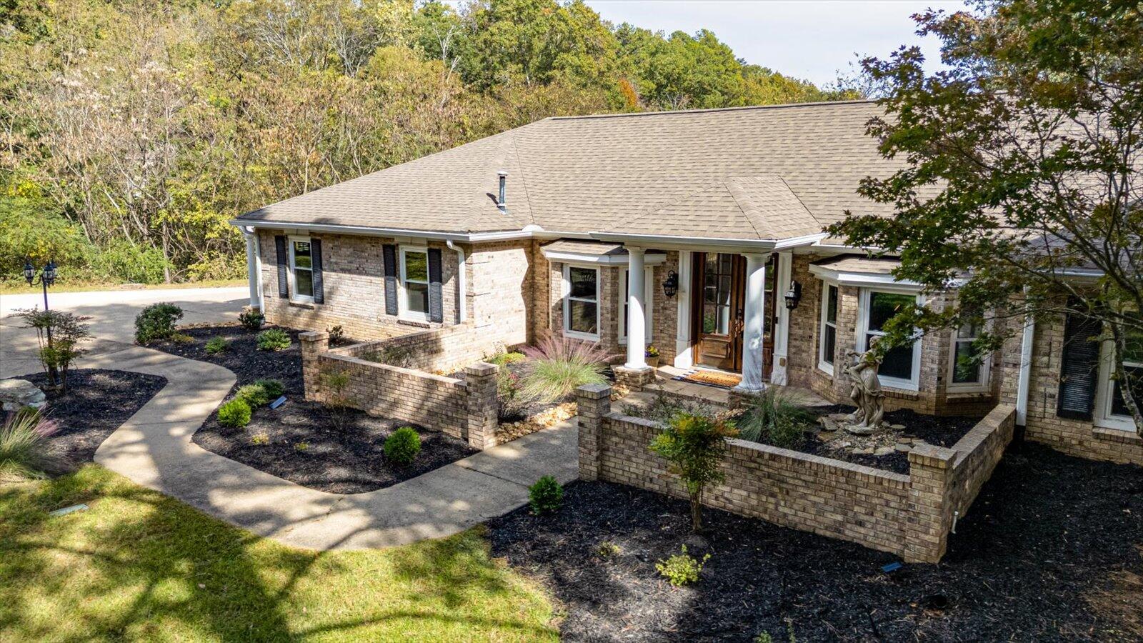 5812 Lake Resort Drive, Hixson