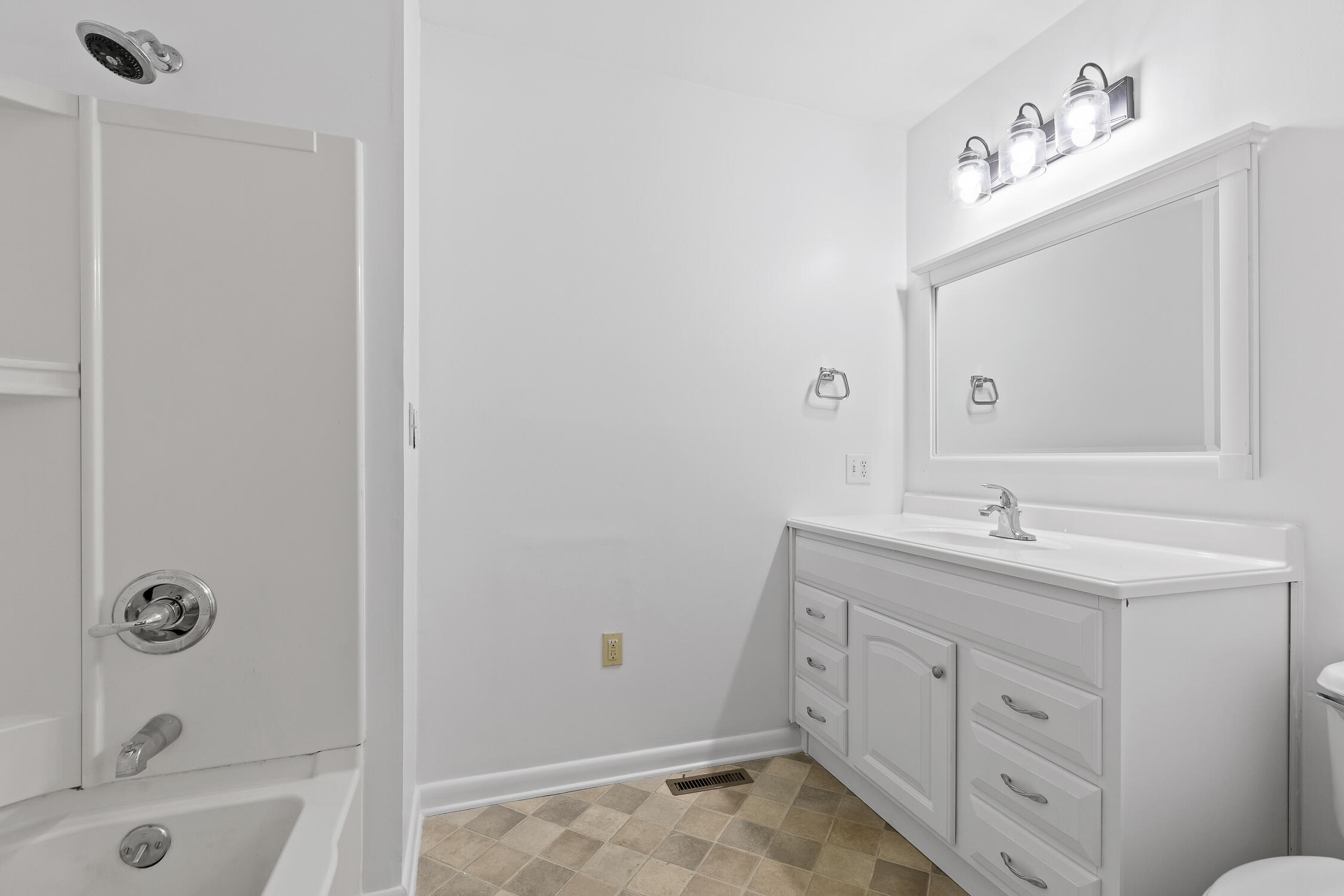 34 Sharon Lane, Ringgold