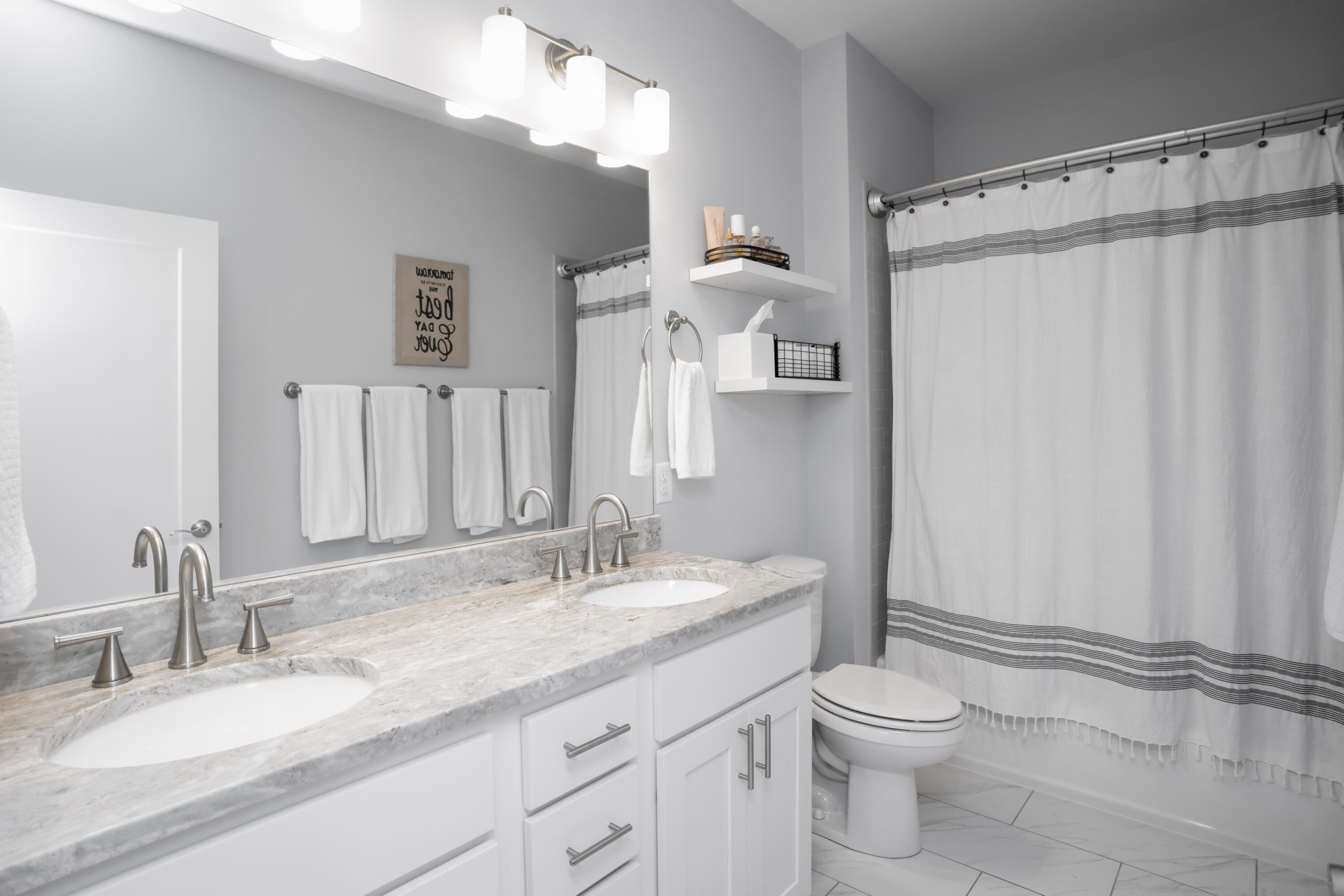 1473 Sinclair Avenue