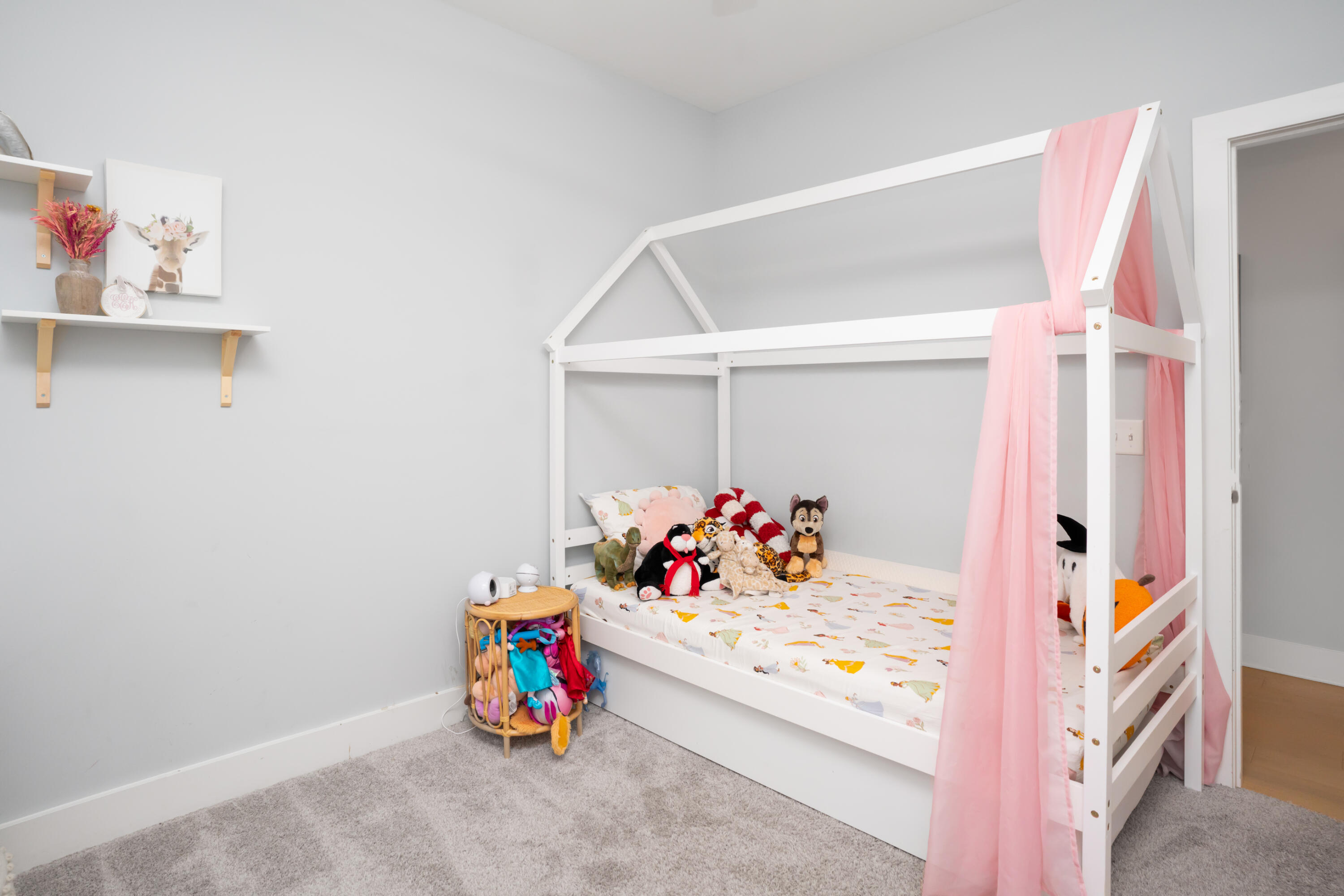 1473 Sinclair Avenue