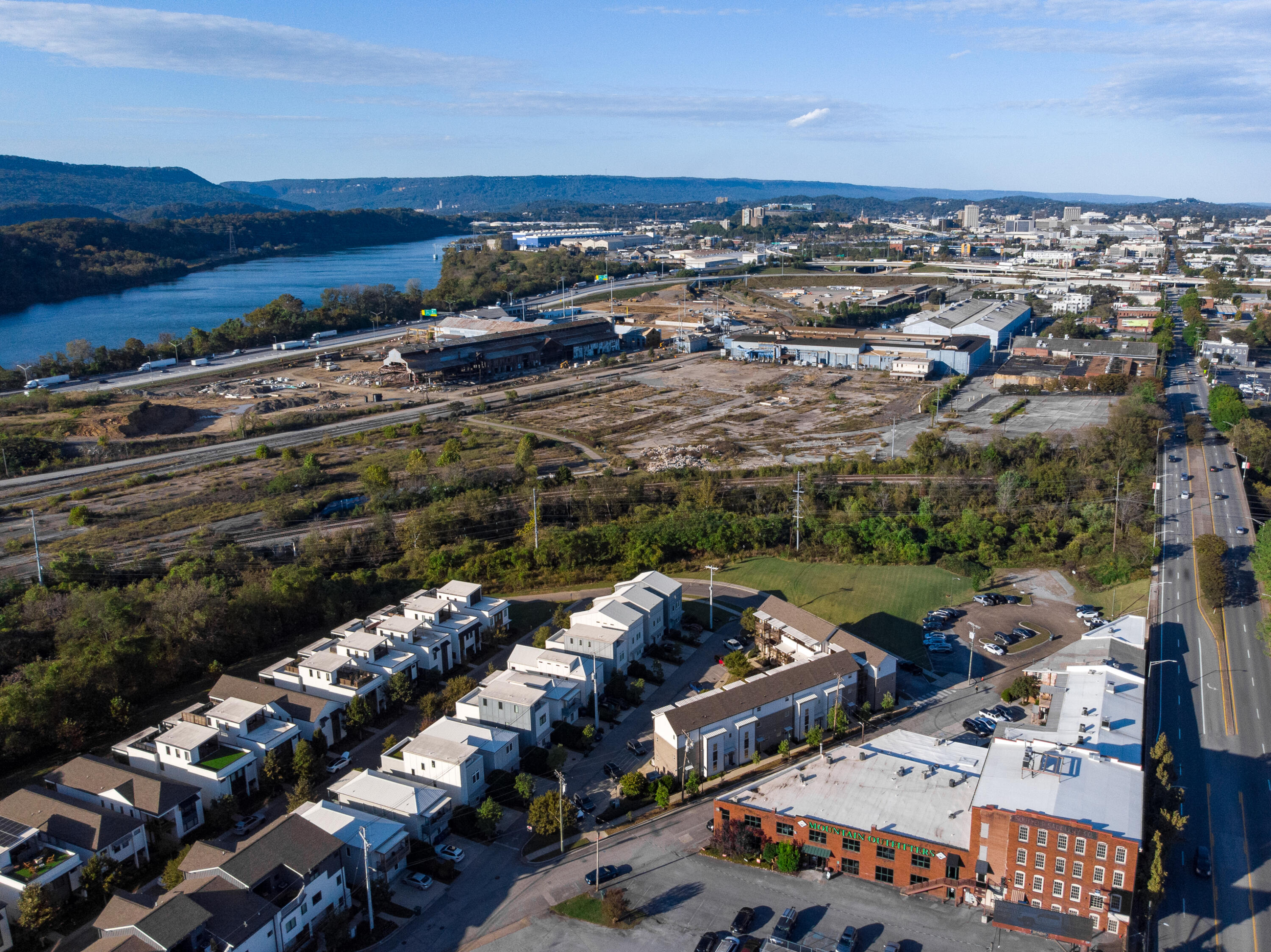 1473 Sinclair Avenue