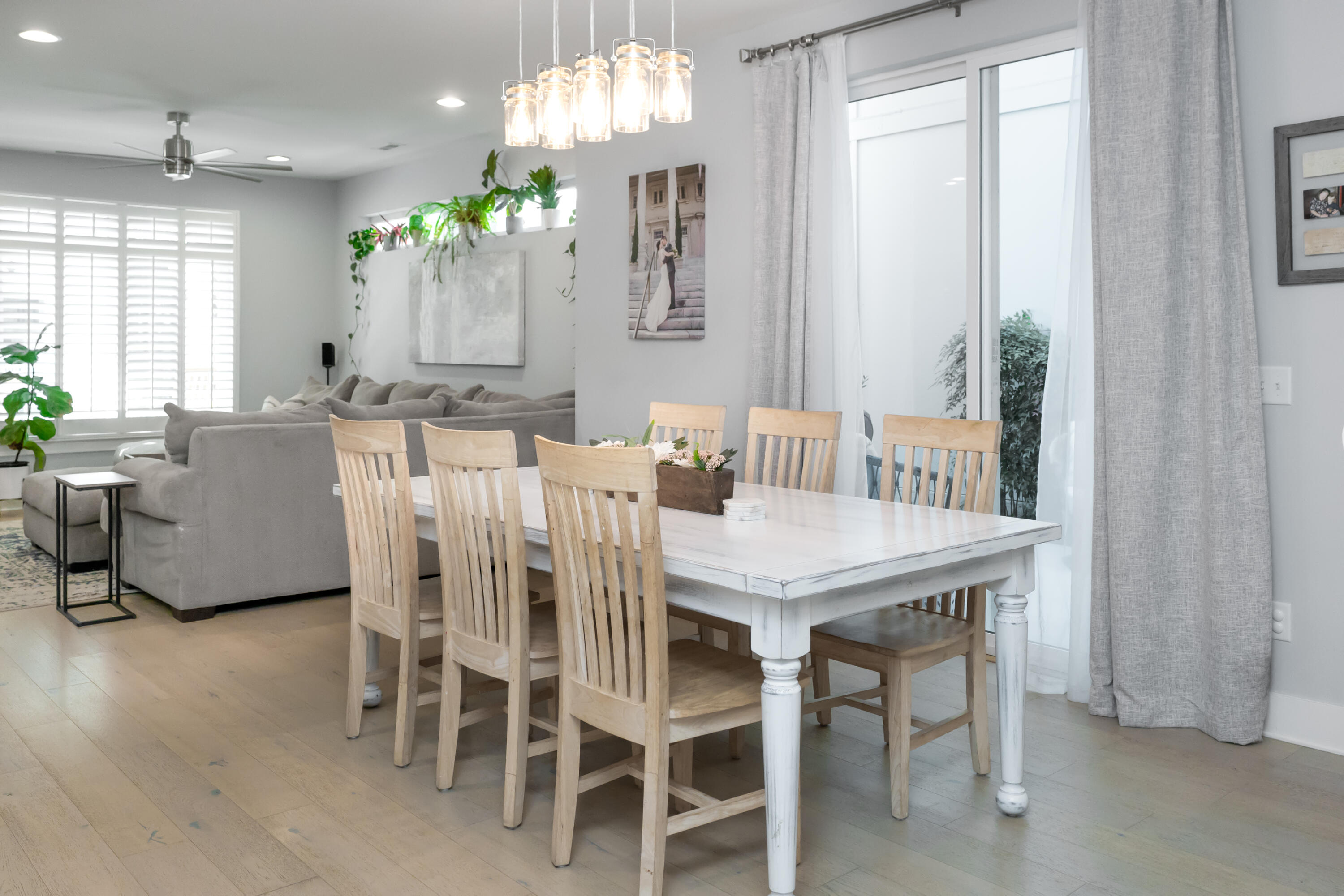 1473 Sinclair Avenue