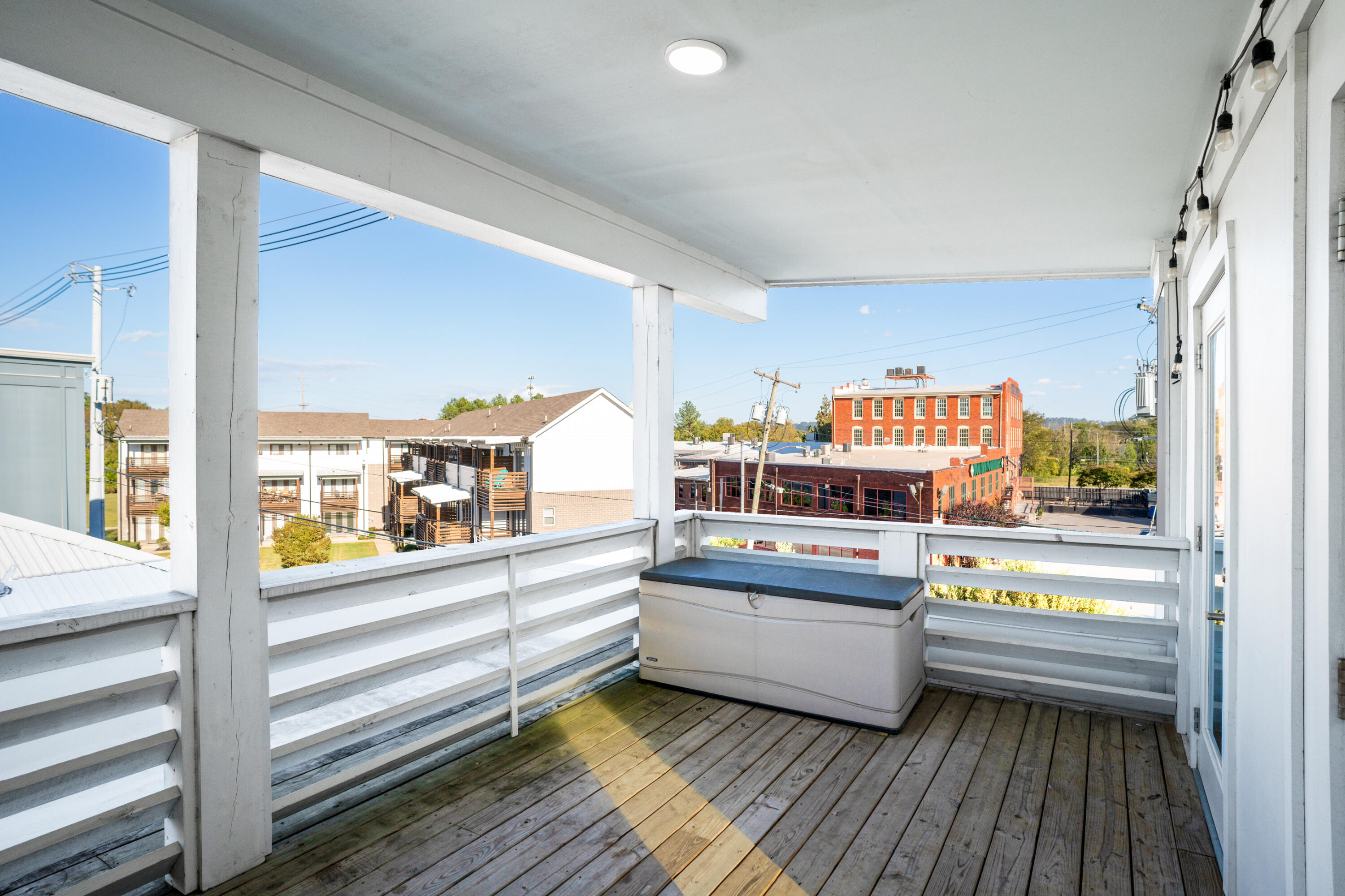 1473 Sinclair Avenue