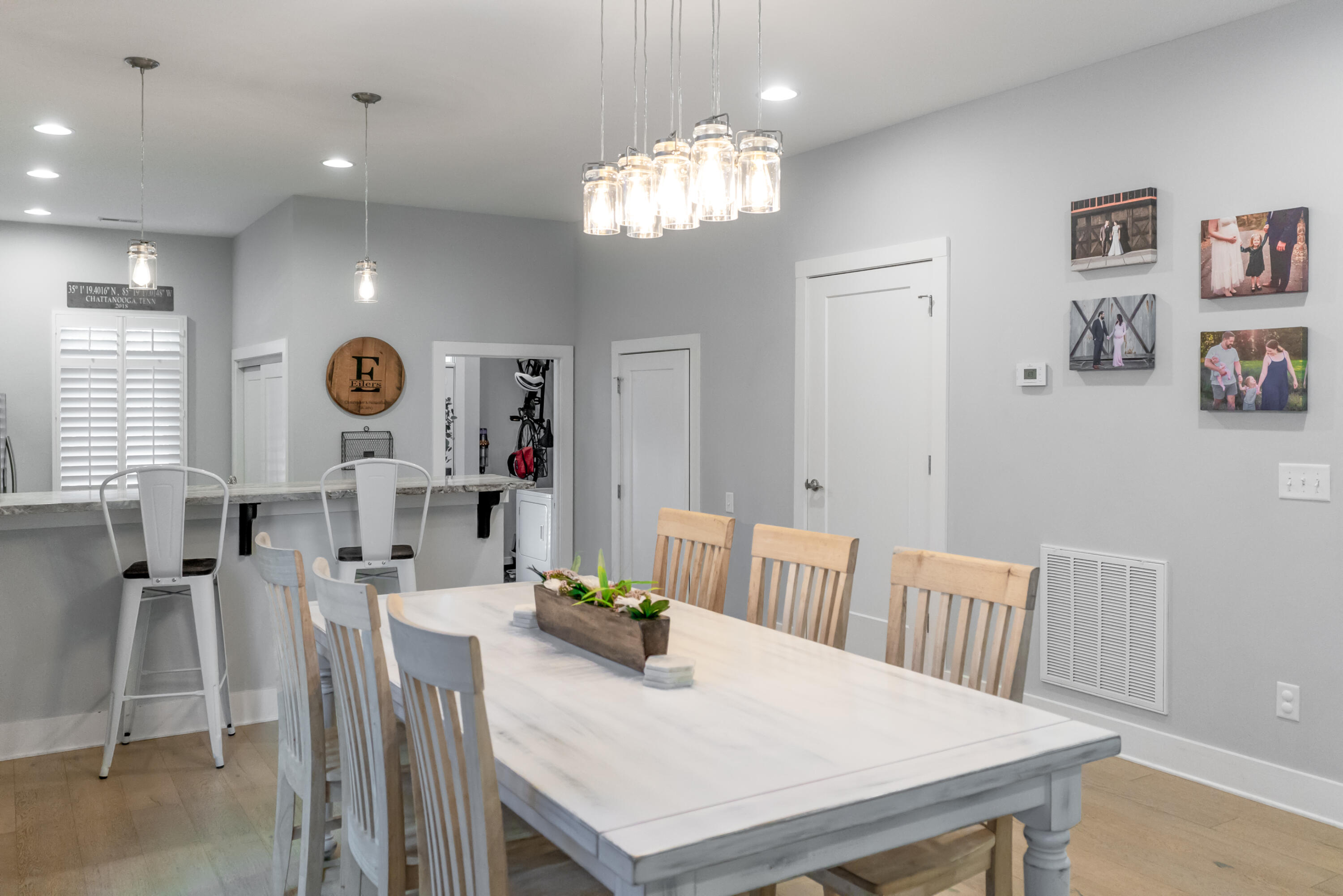 1473 Sinclair Avenue