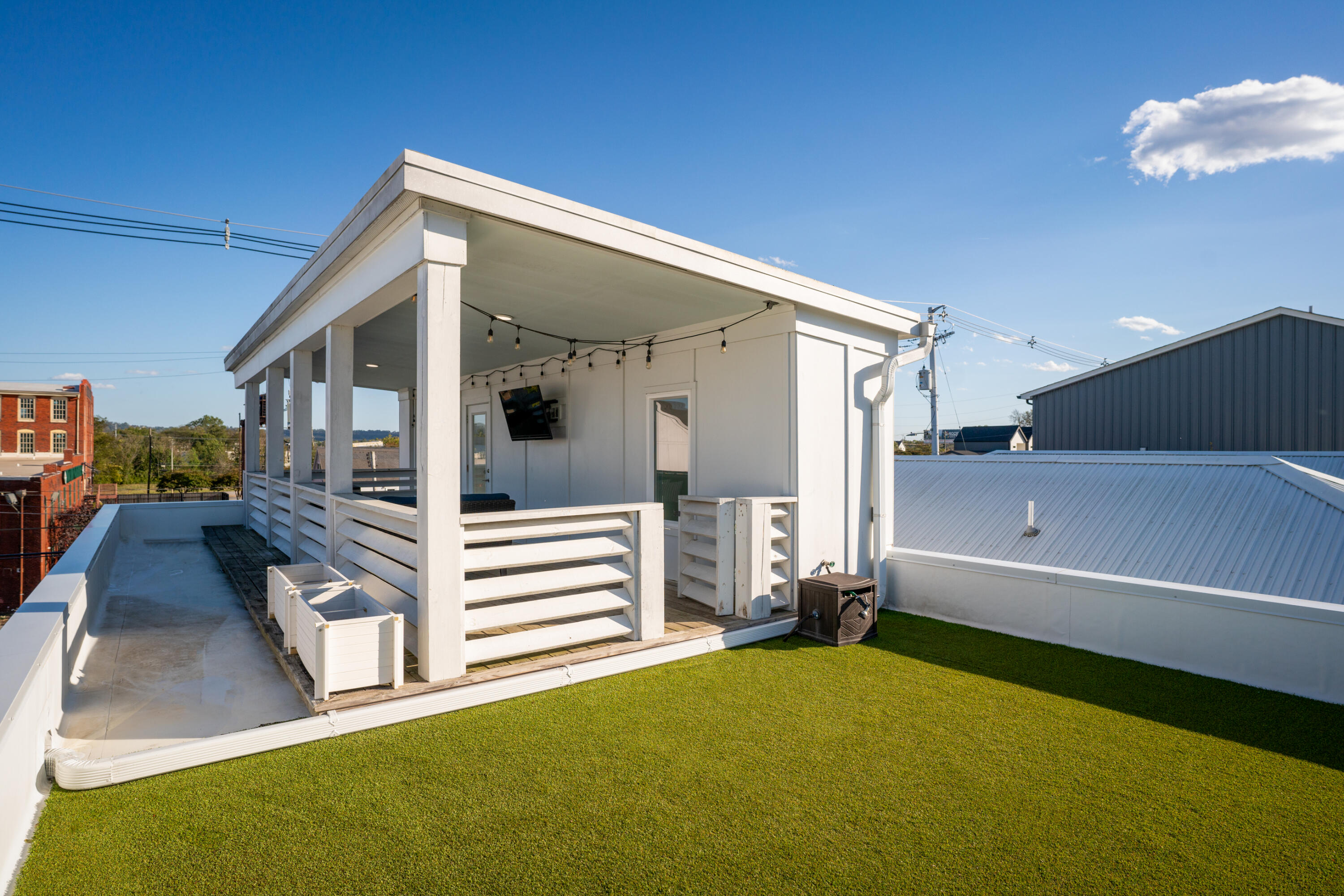 1473 Sinclair Avenue