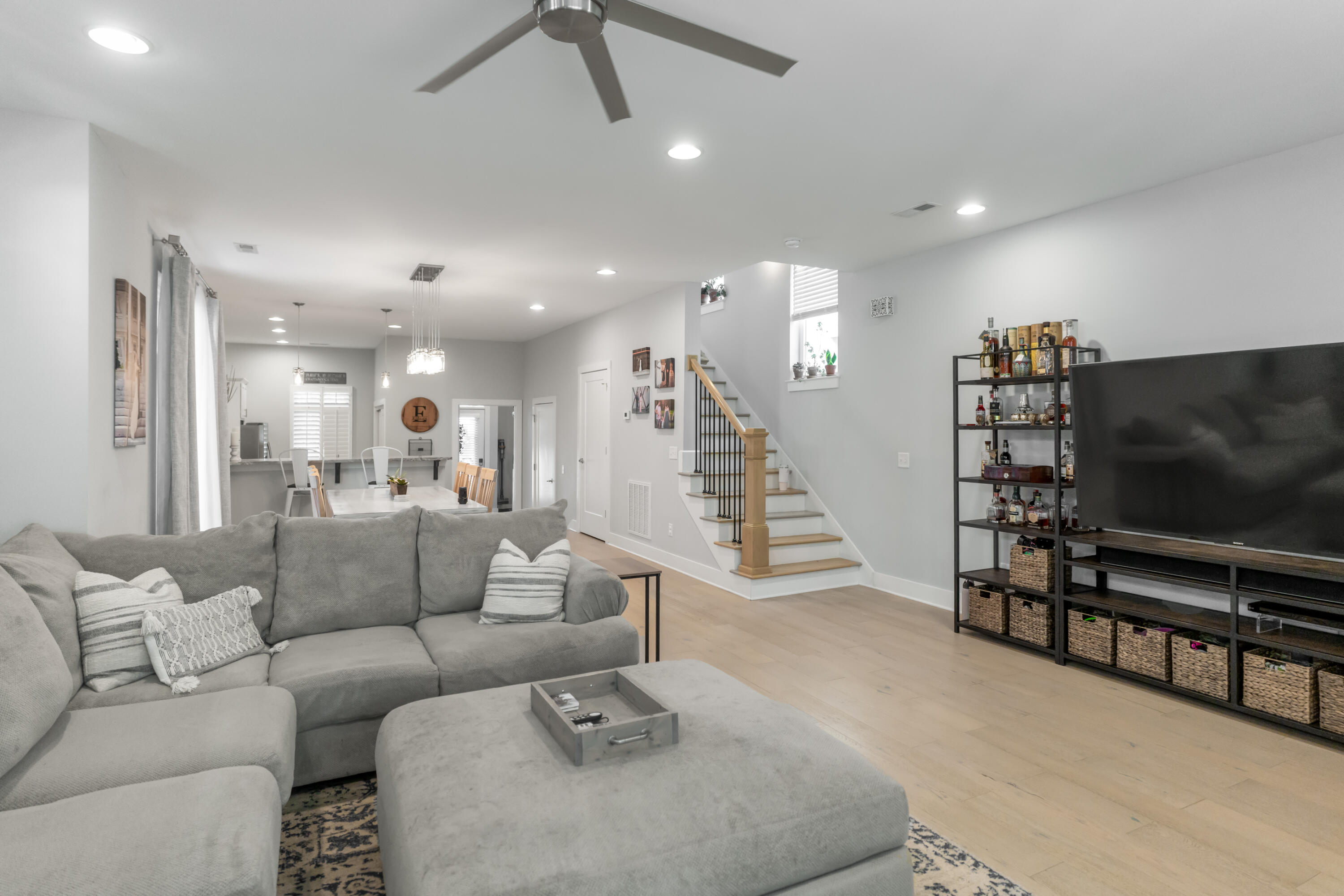 1473 Sinclair Avenue